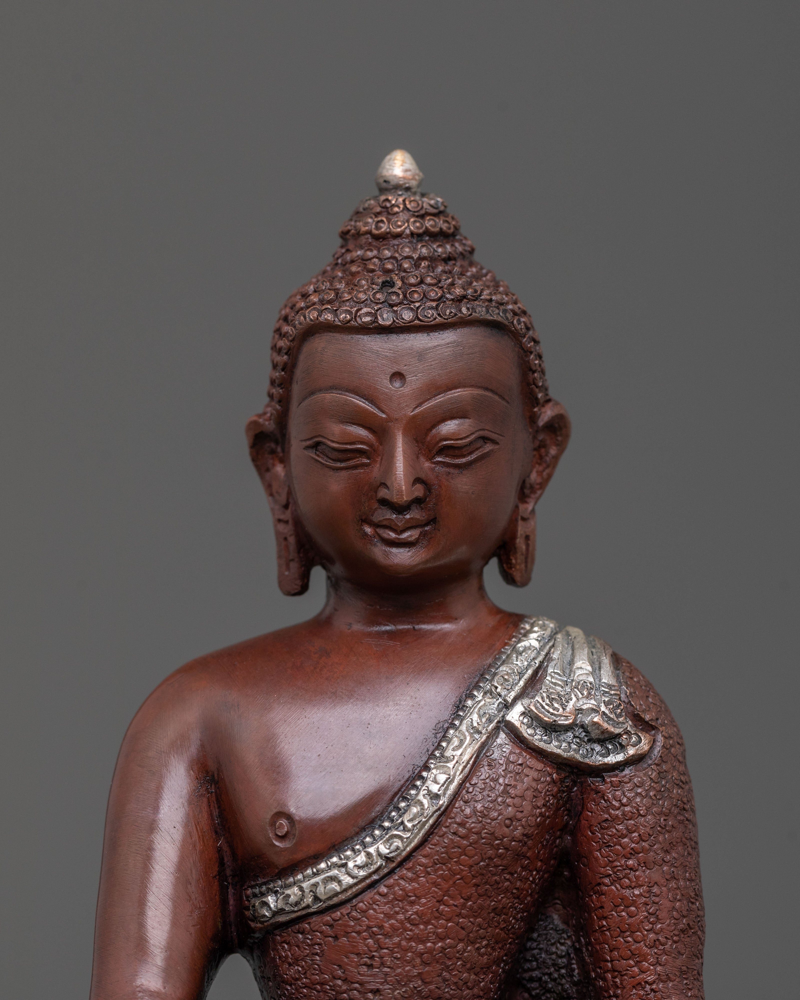 Shakyamuni Buddha Statue in Copper Body with Silver Plating