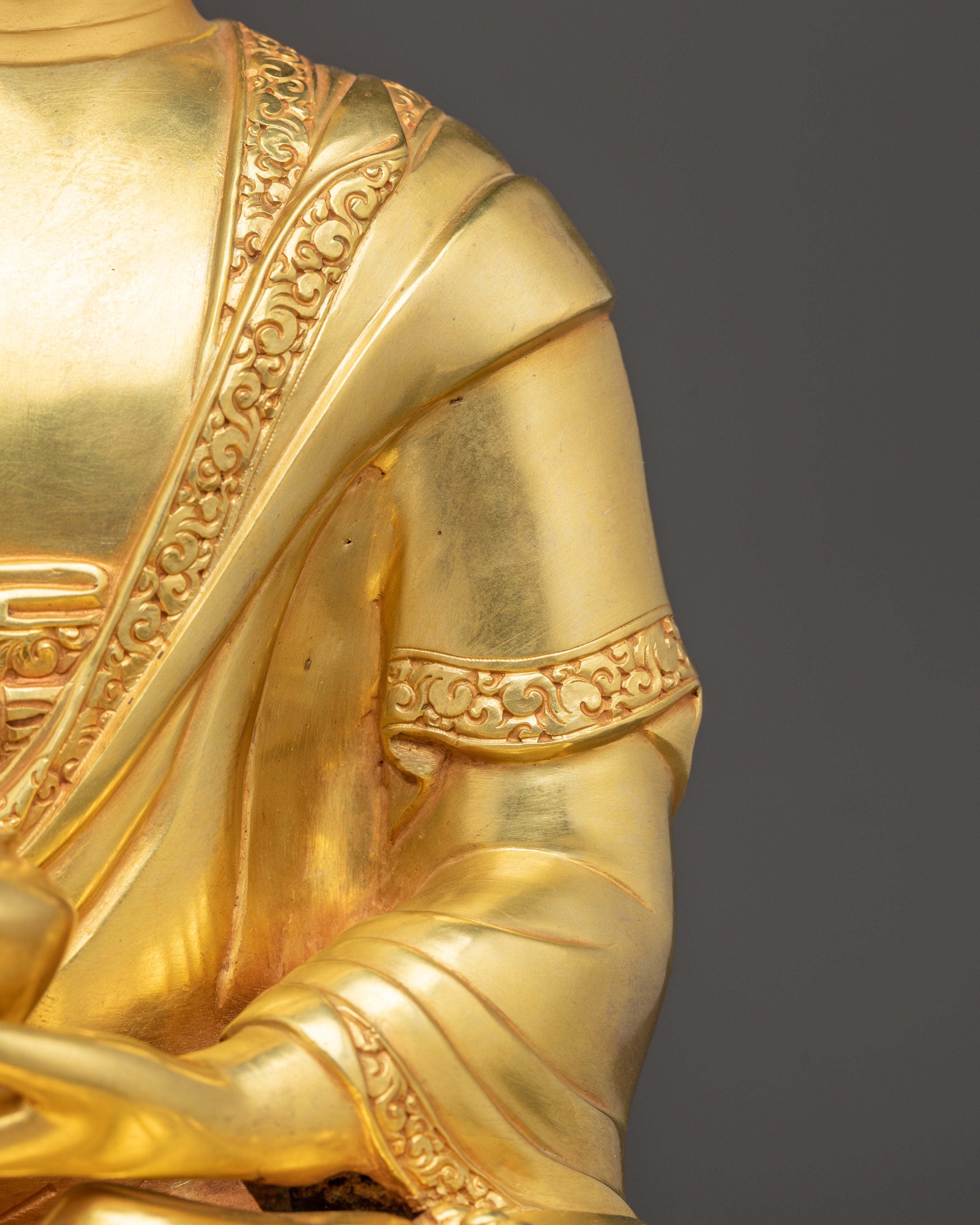 Sacred Gautama Buddha Statue: Buddha of Knowledge and Power