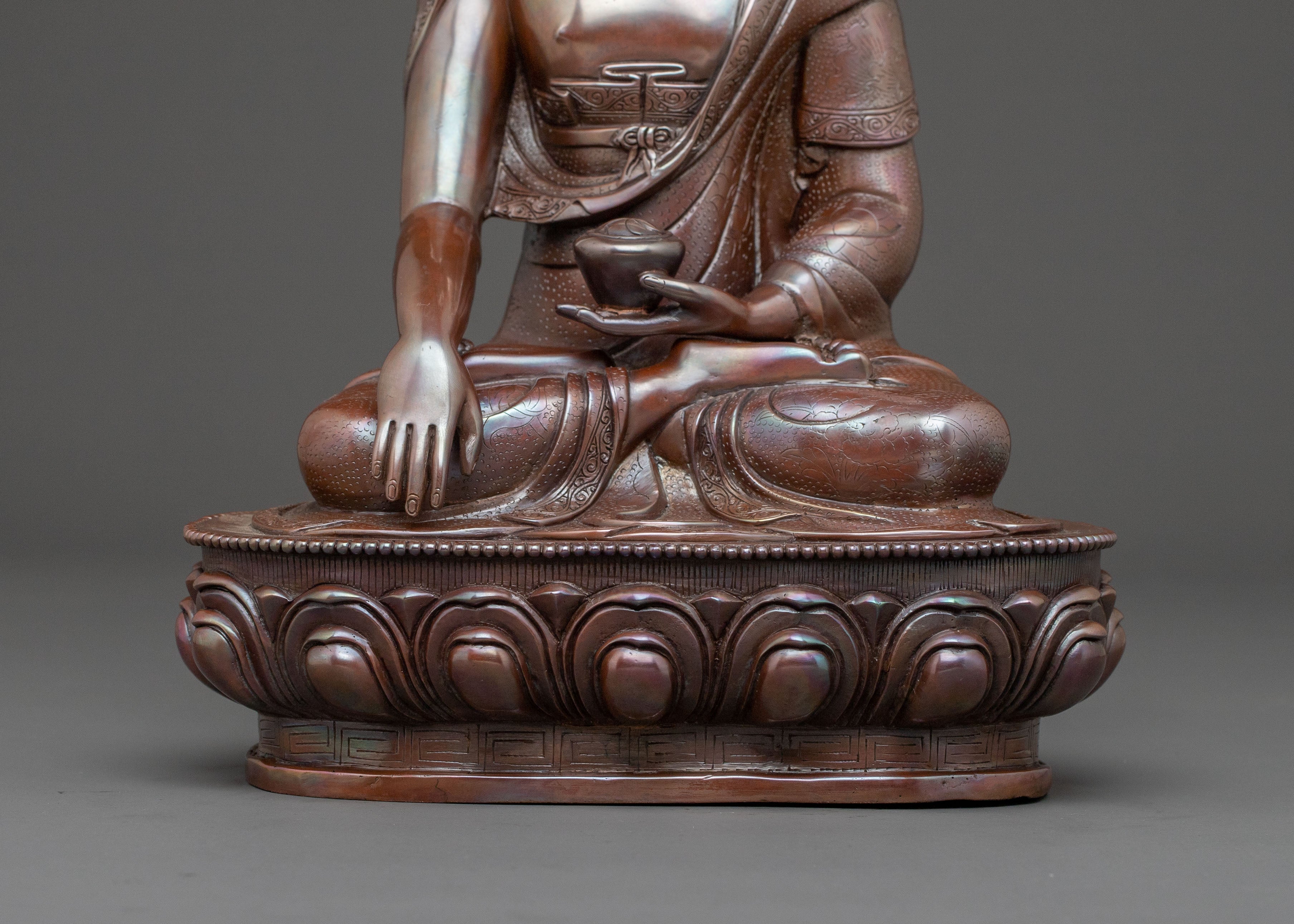 Shakyamuni Buddha Statue of Profound Serenity
