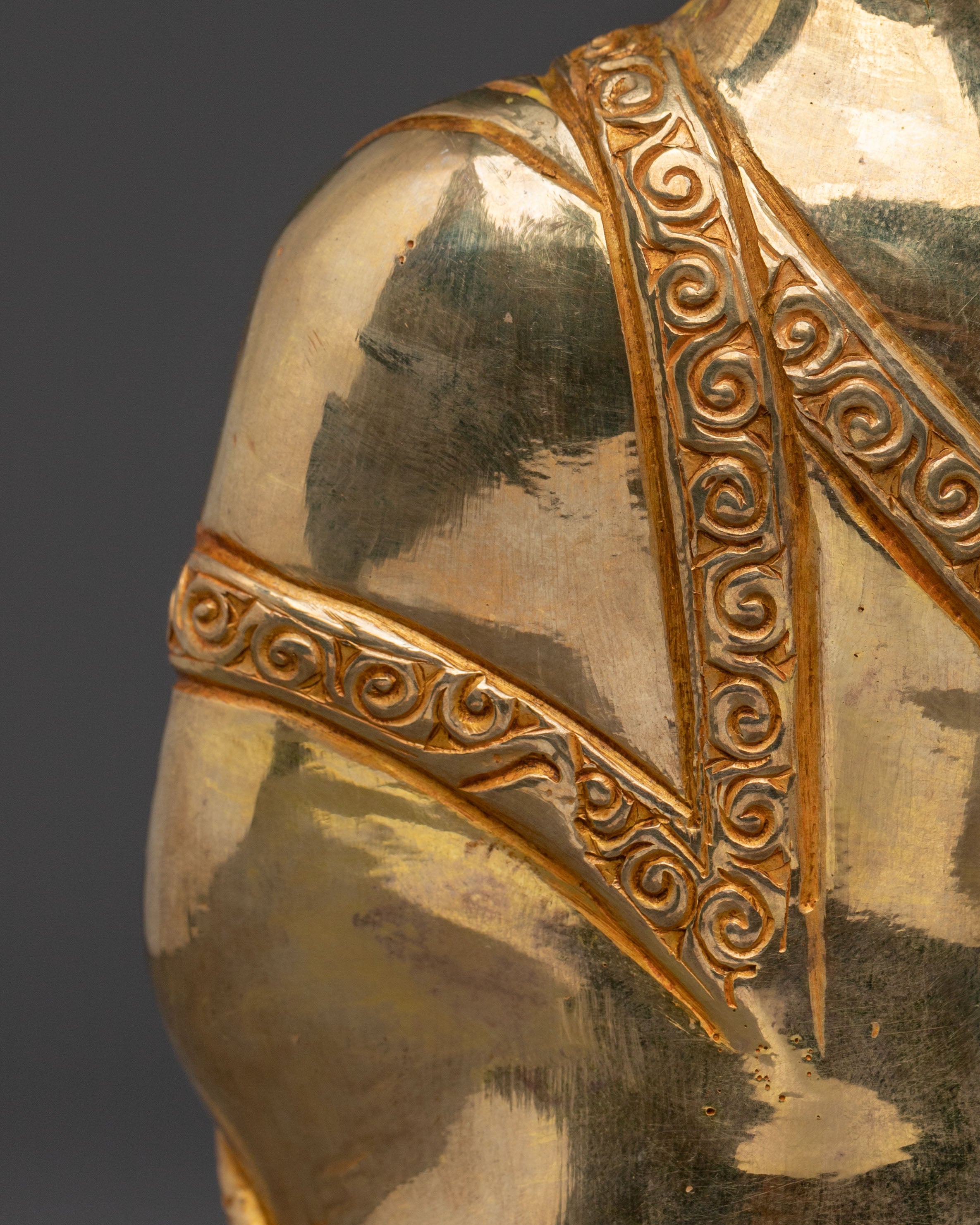 Shakyamuni Blessing Statue: 24K Gold Gilded
