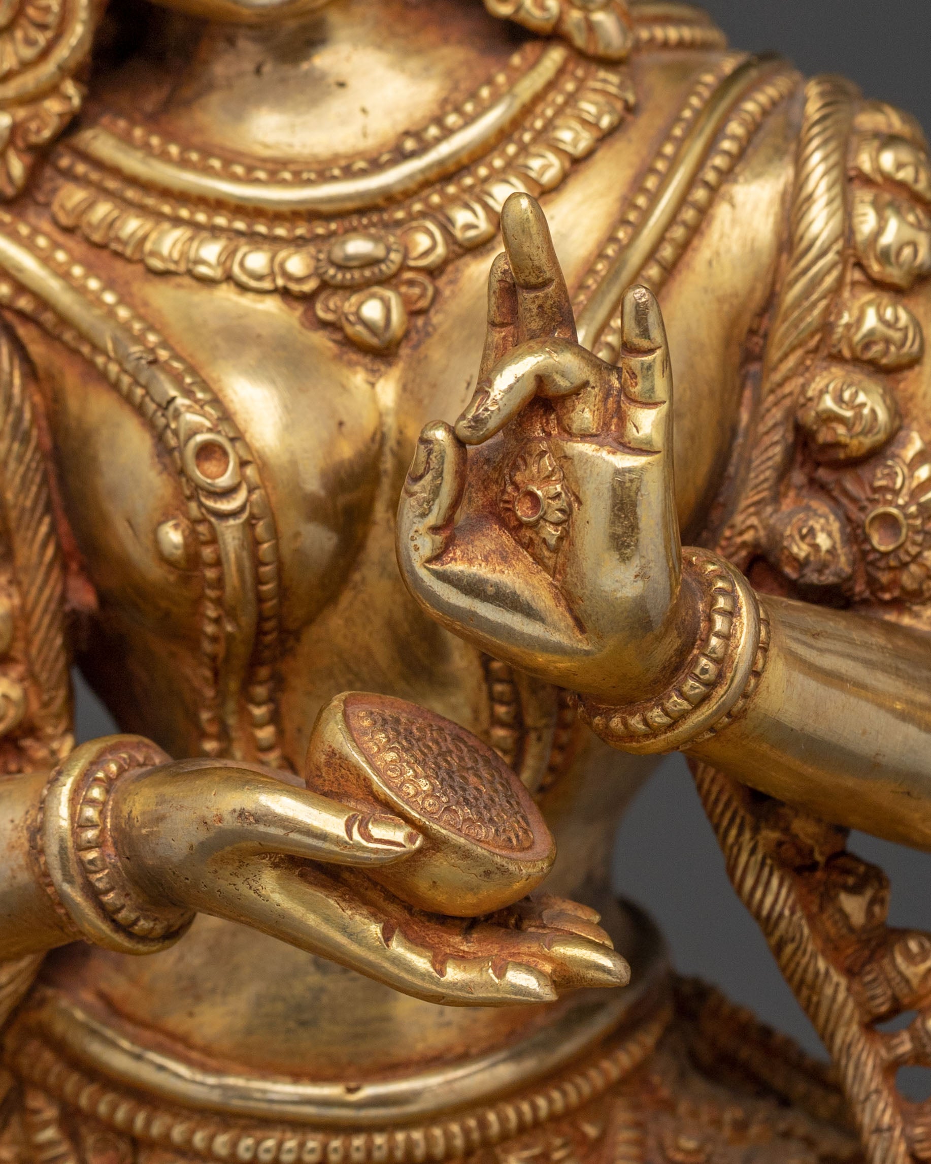 Radiant Siddhi Laxmi Figurine | Goddess of Wealth and Prosperity