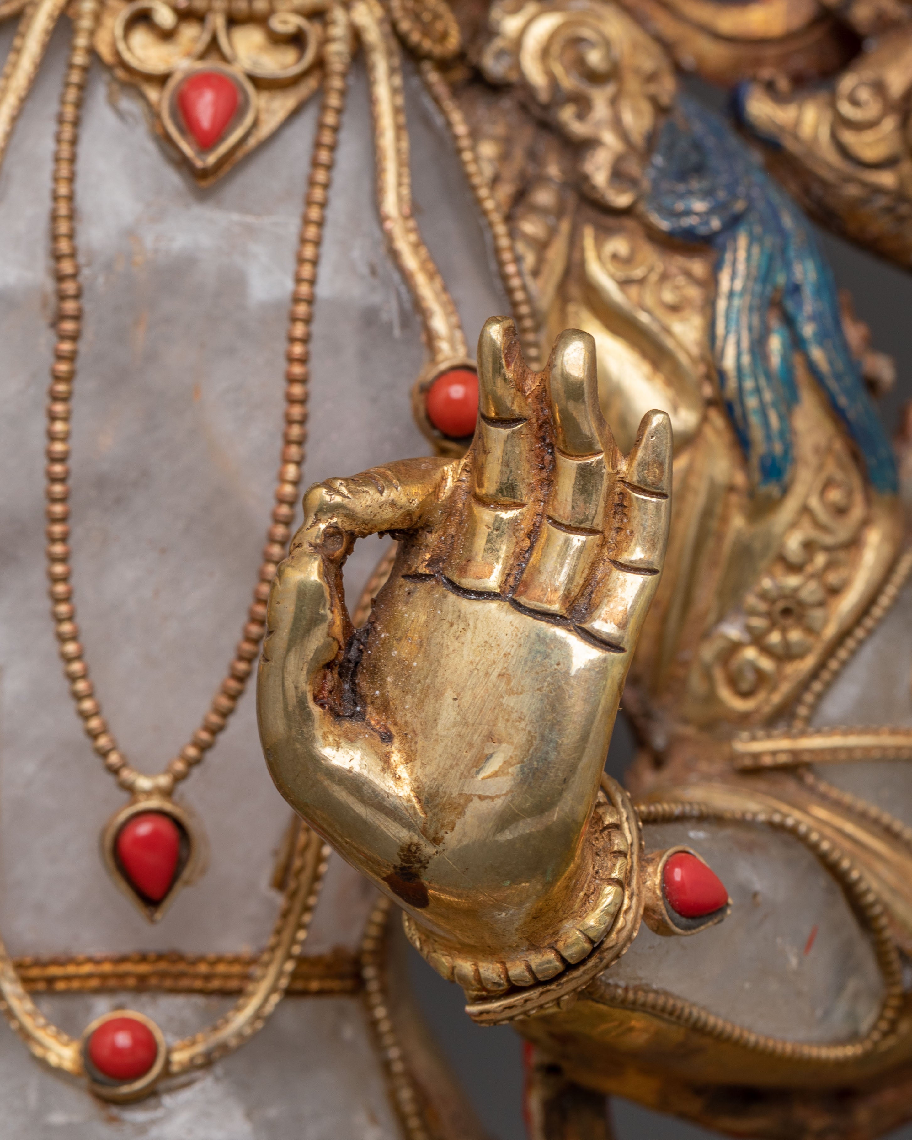 Manjushri Statue: Traditional Artwork