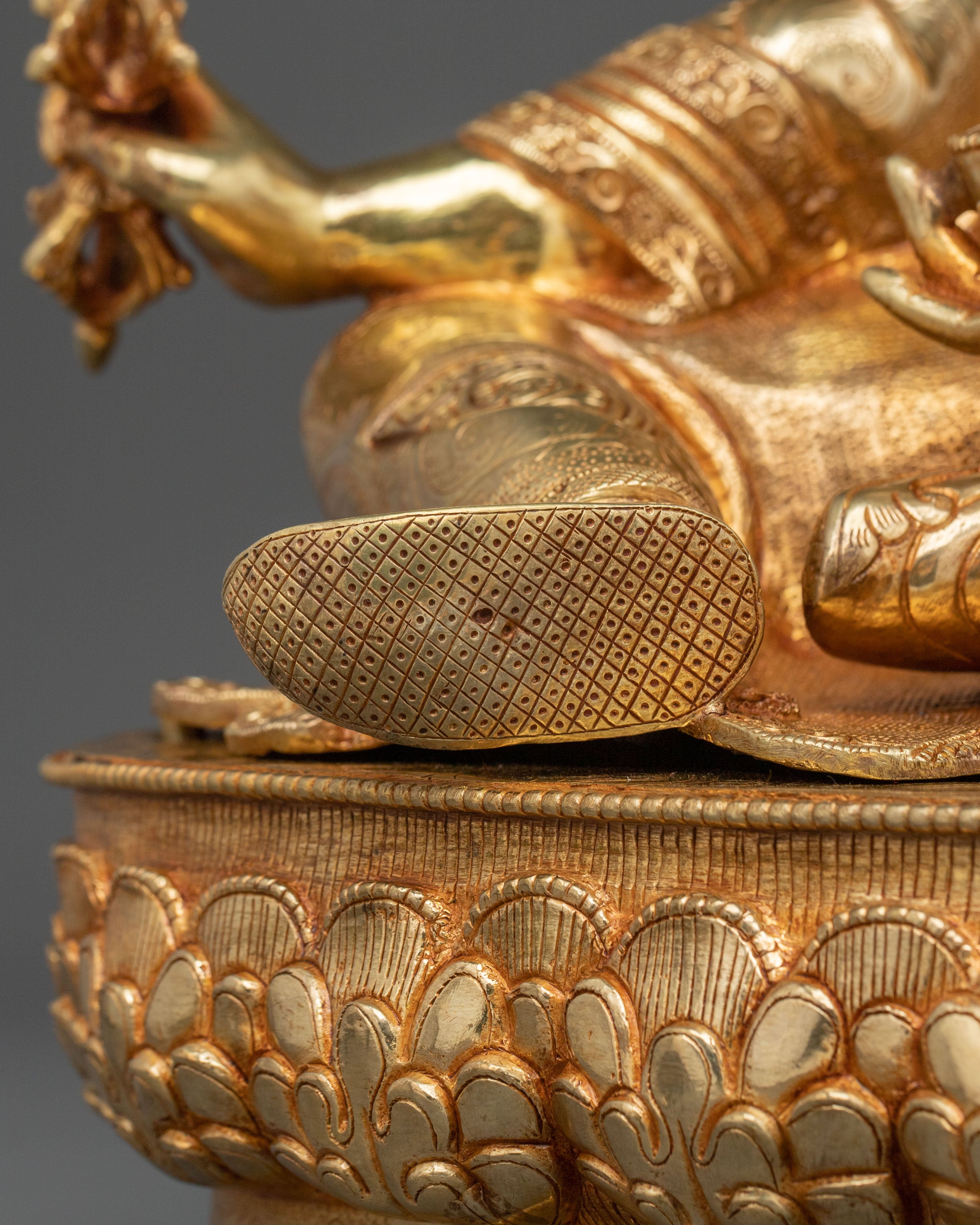 The Precious Master Guru Rinpoche Statue | Buddhist Sculpture for Blessings