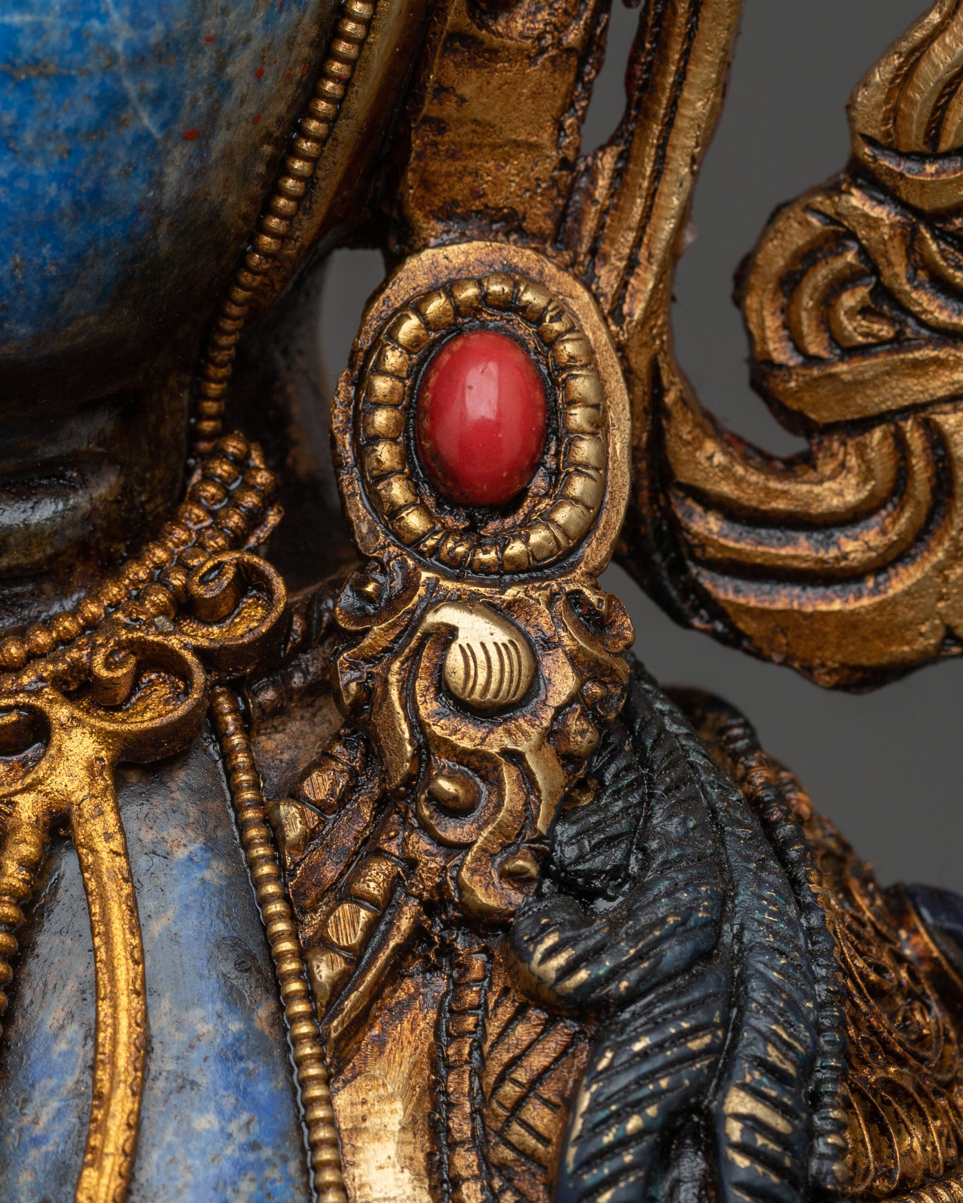 Four-Armed Chenrezig Sculpture | Divine Serenity