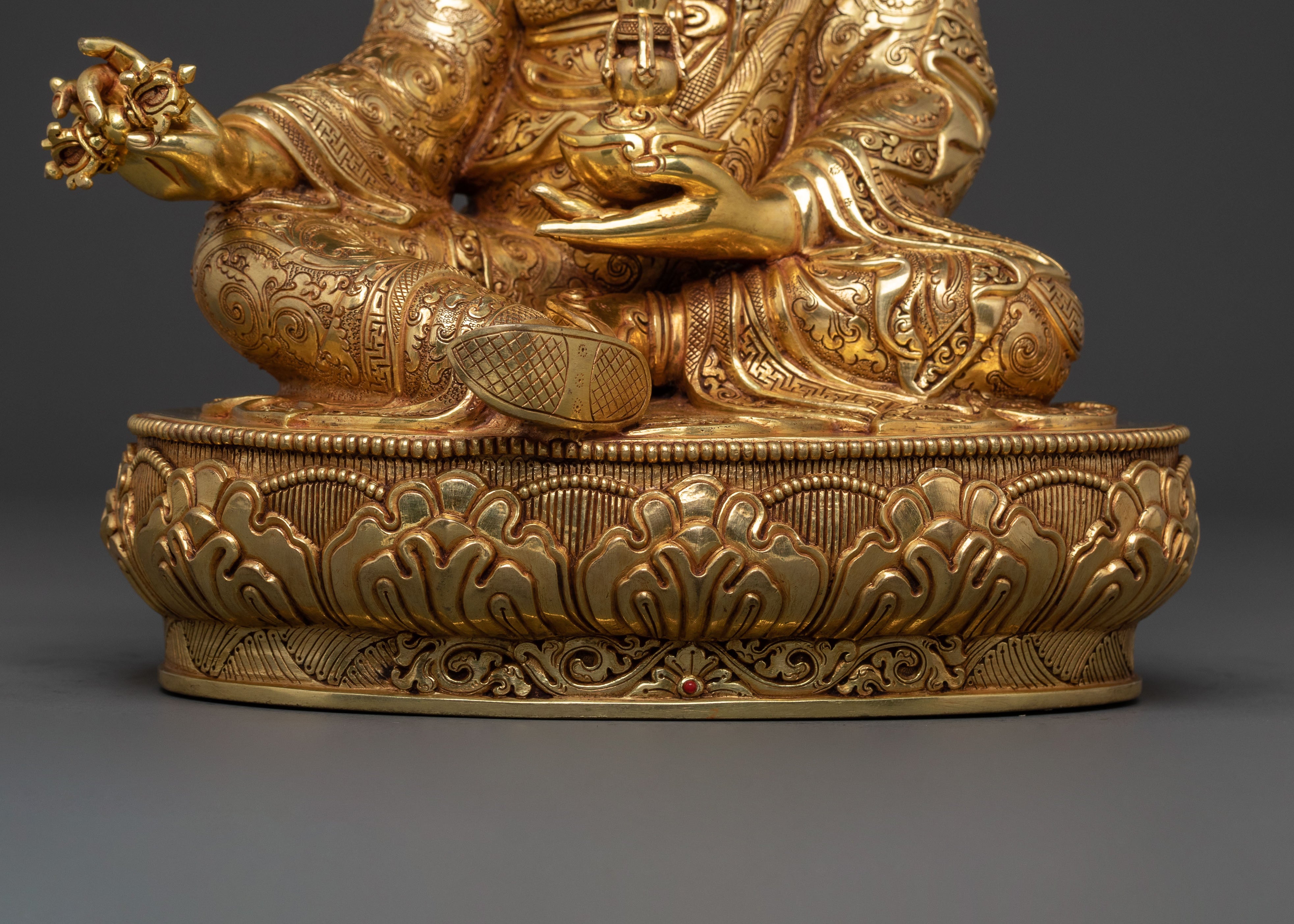 Lotus Born Guru Rinpoche Figure | Home Decor