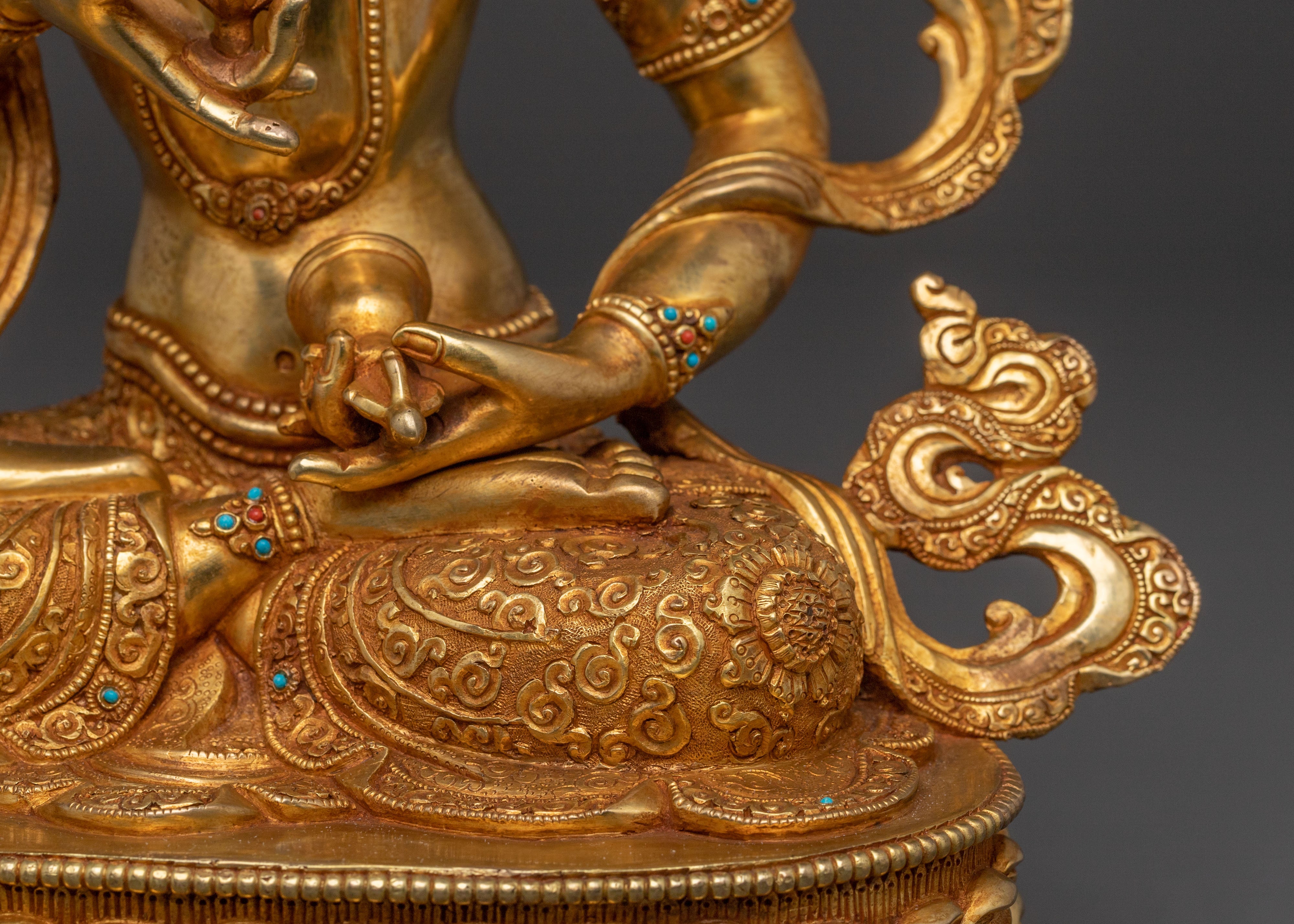 Vajrasattva Golden Statue | Gold Gilded Serenity
