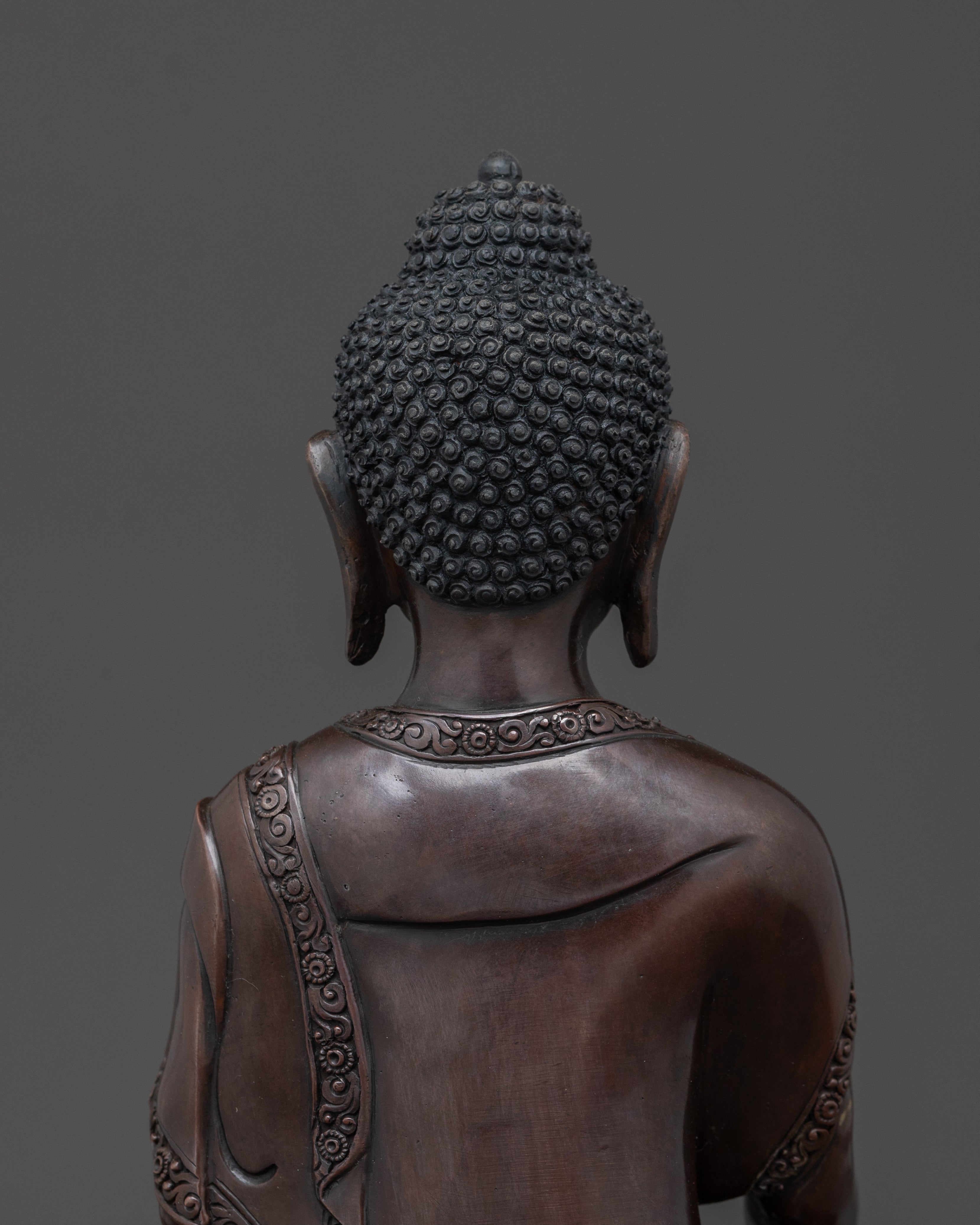 Shakyamuni Buddha: Buddhist Sacred Figurine