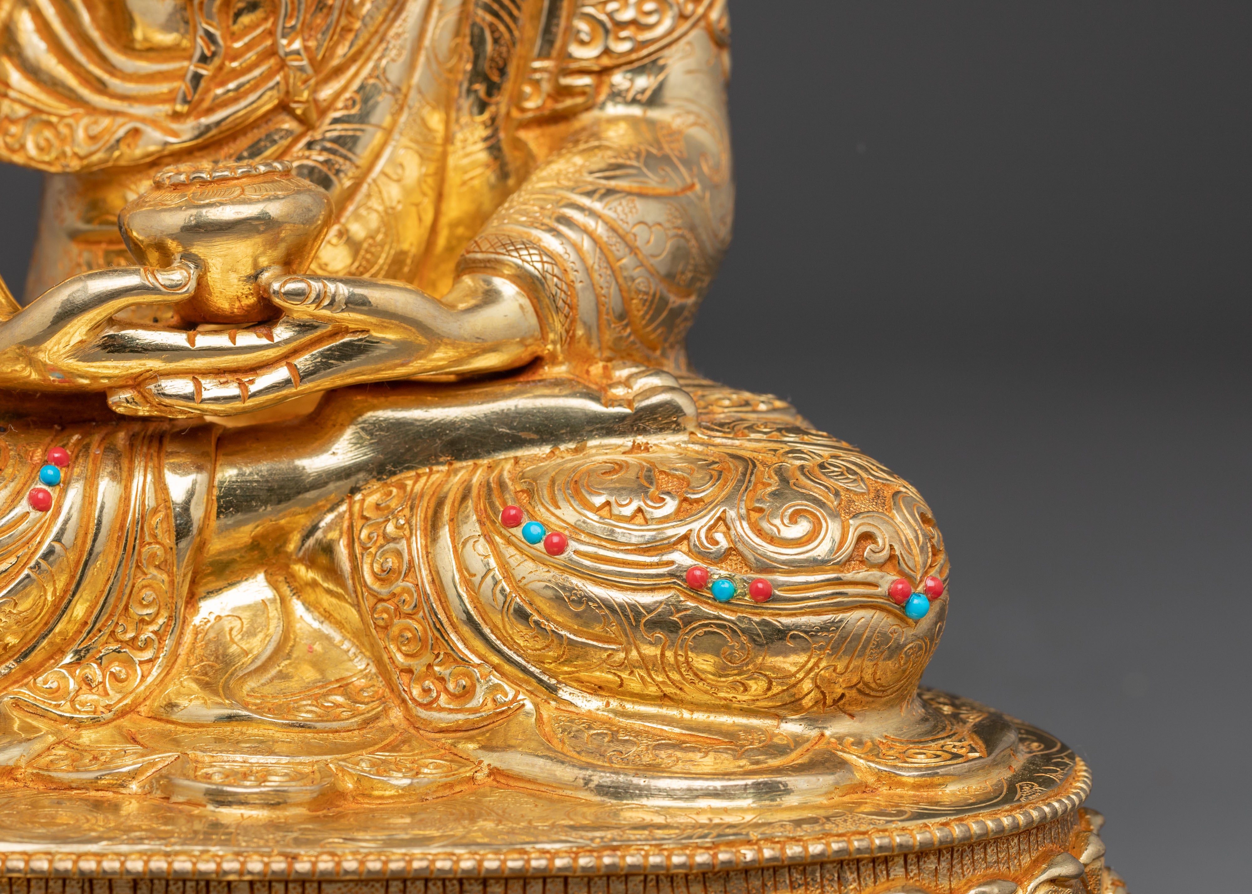 Buddha Amitabha Golden Statue | Western Pure Land Protector