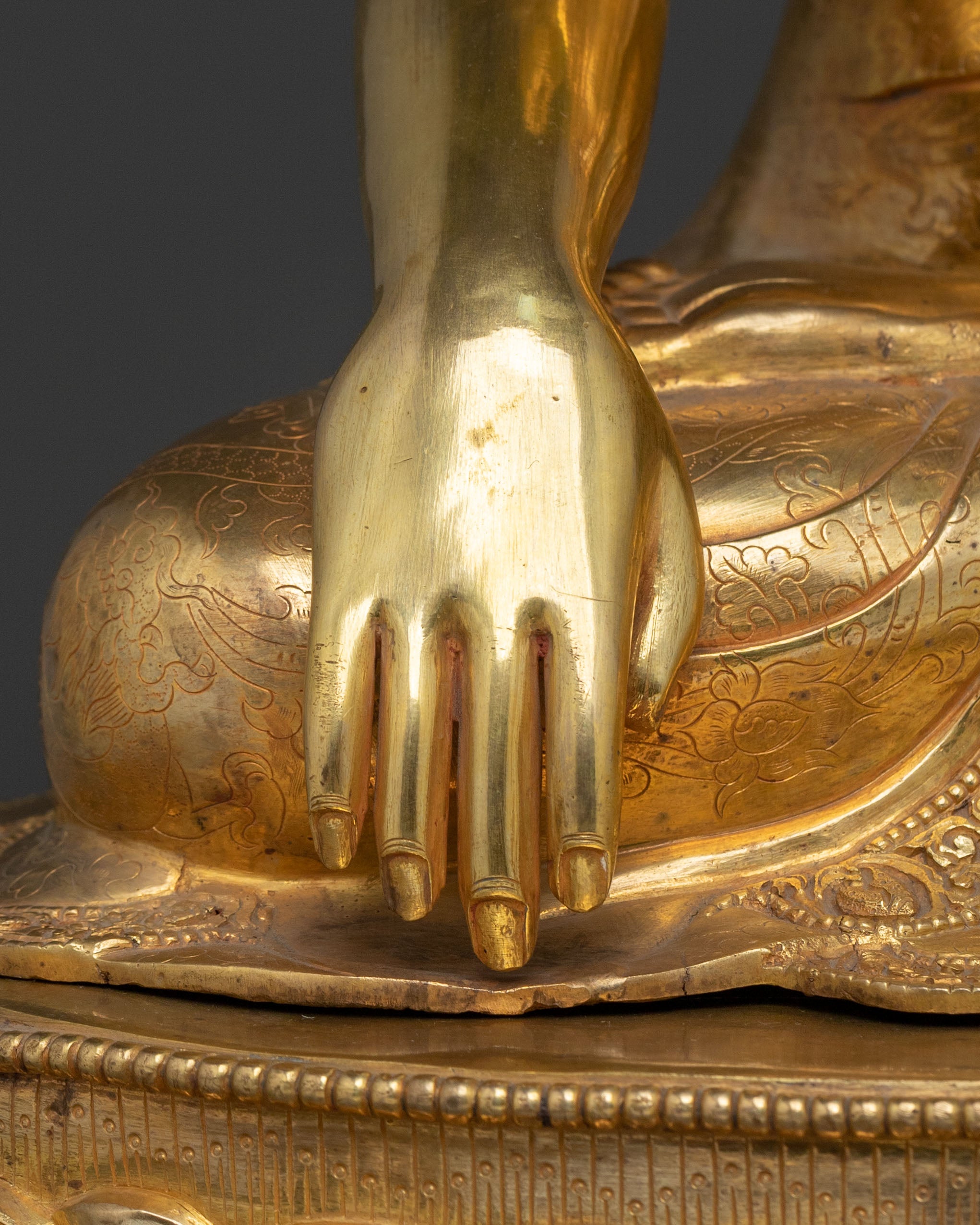 Dharma Teacher Shakyamuni Buddha Sculpture with 24K Gold Gliding