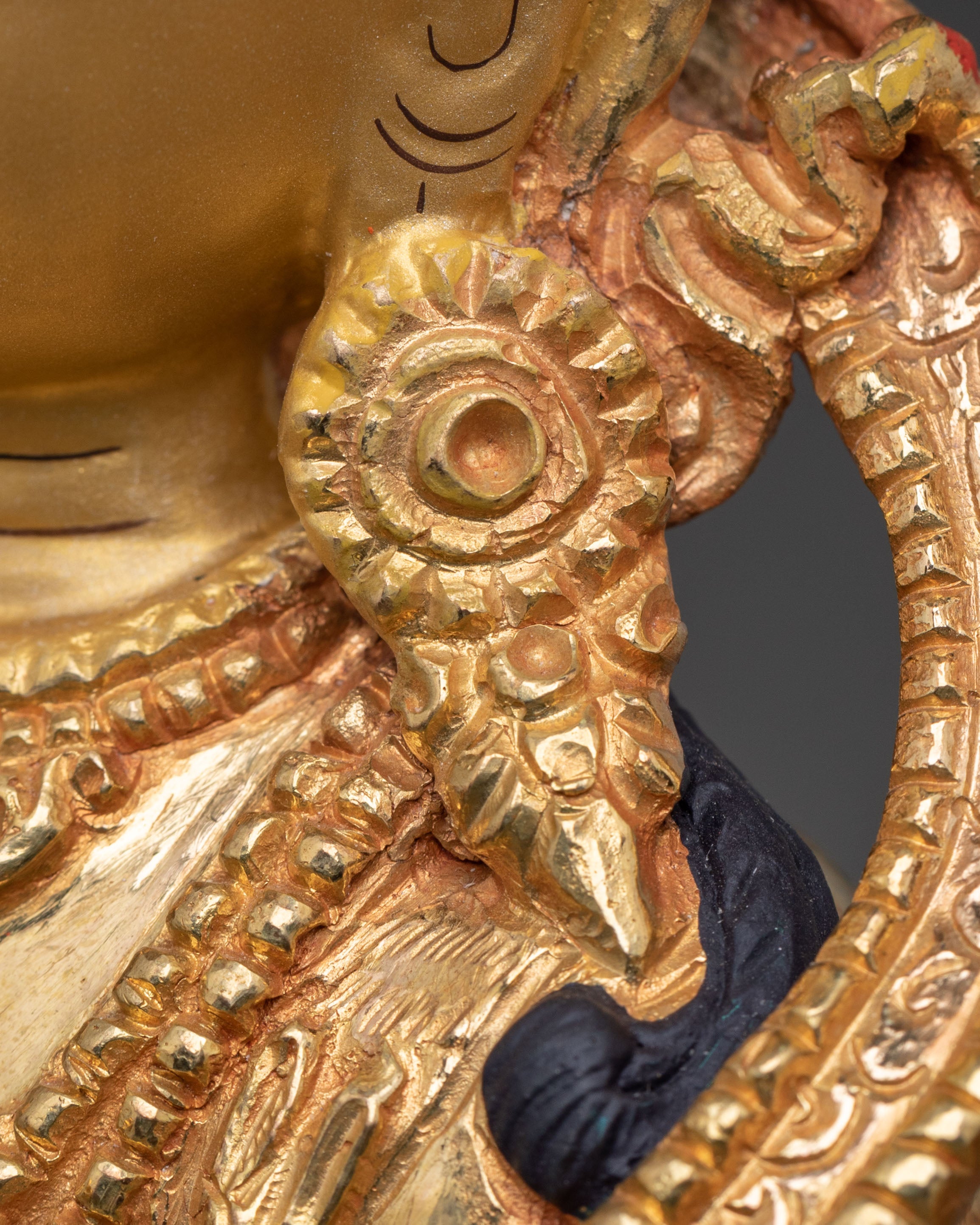 Four Armed Chenrezig Statue | Universal Compassion