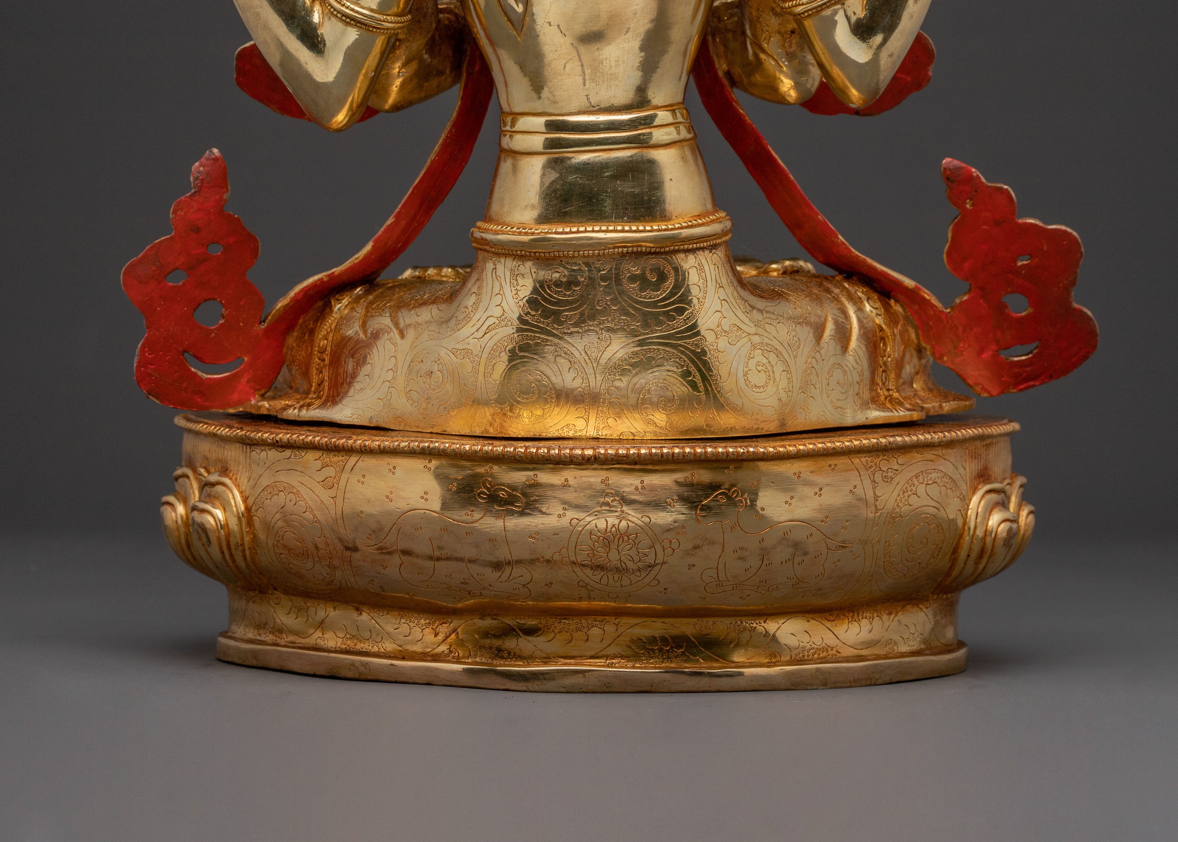 Chenrezig Spiritual Golden Statue | Infinite Compassion