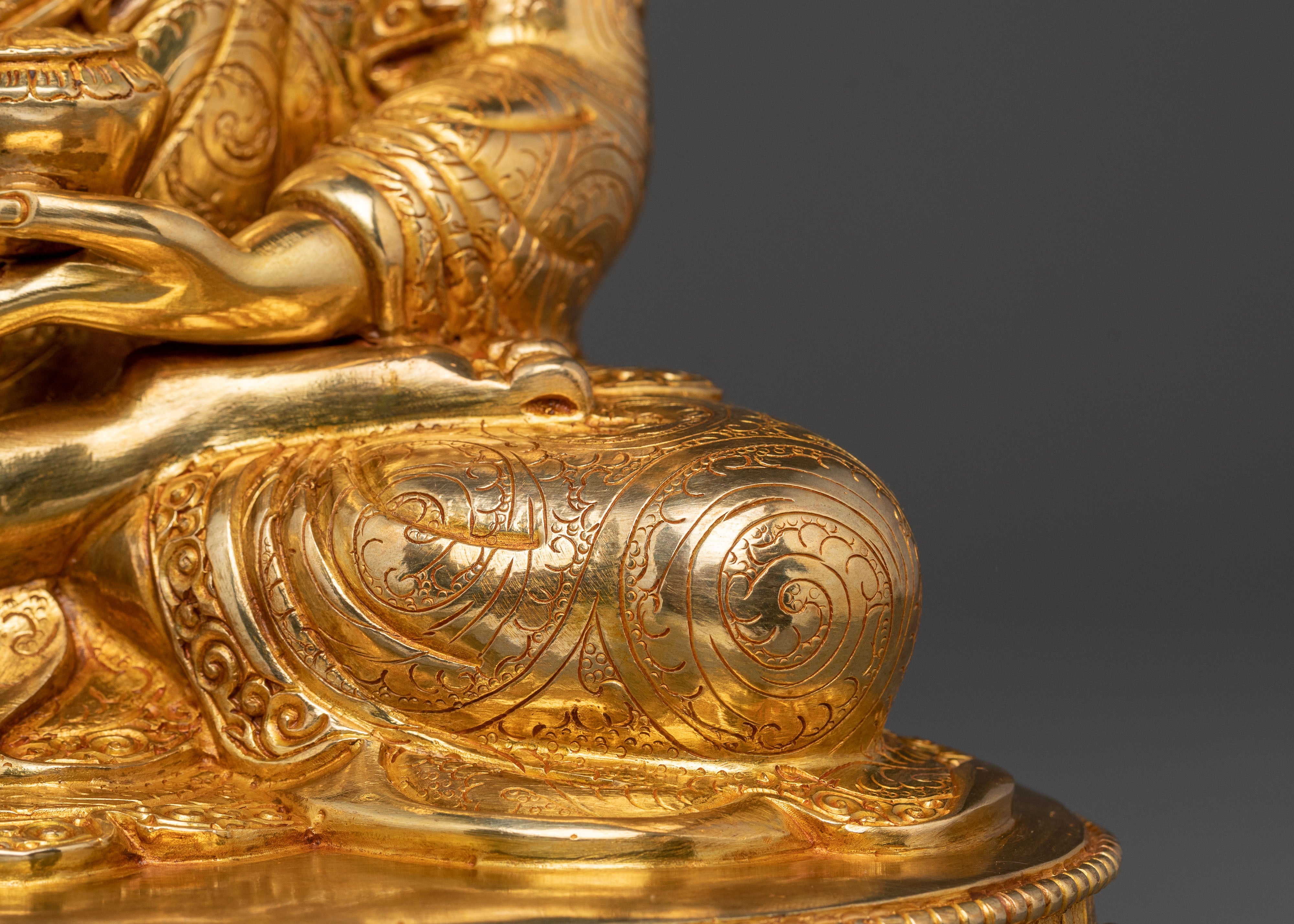 Shakyamuni Buddha Statue | Path to Awakening