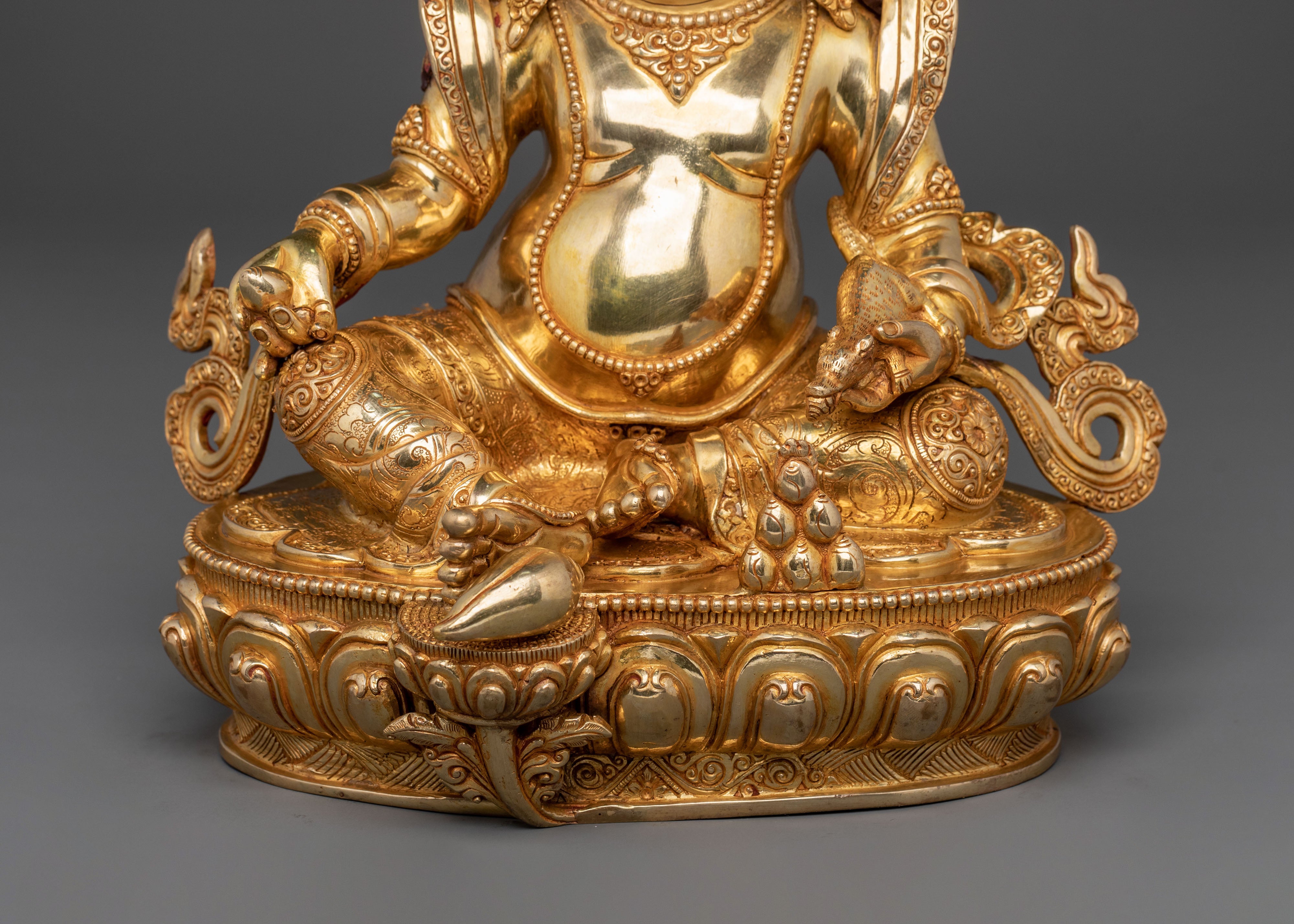 Dzambhala Statue: The Golden God of Wealth