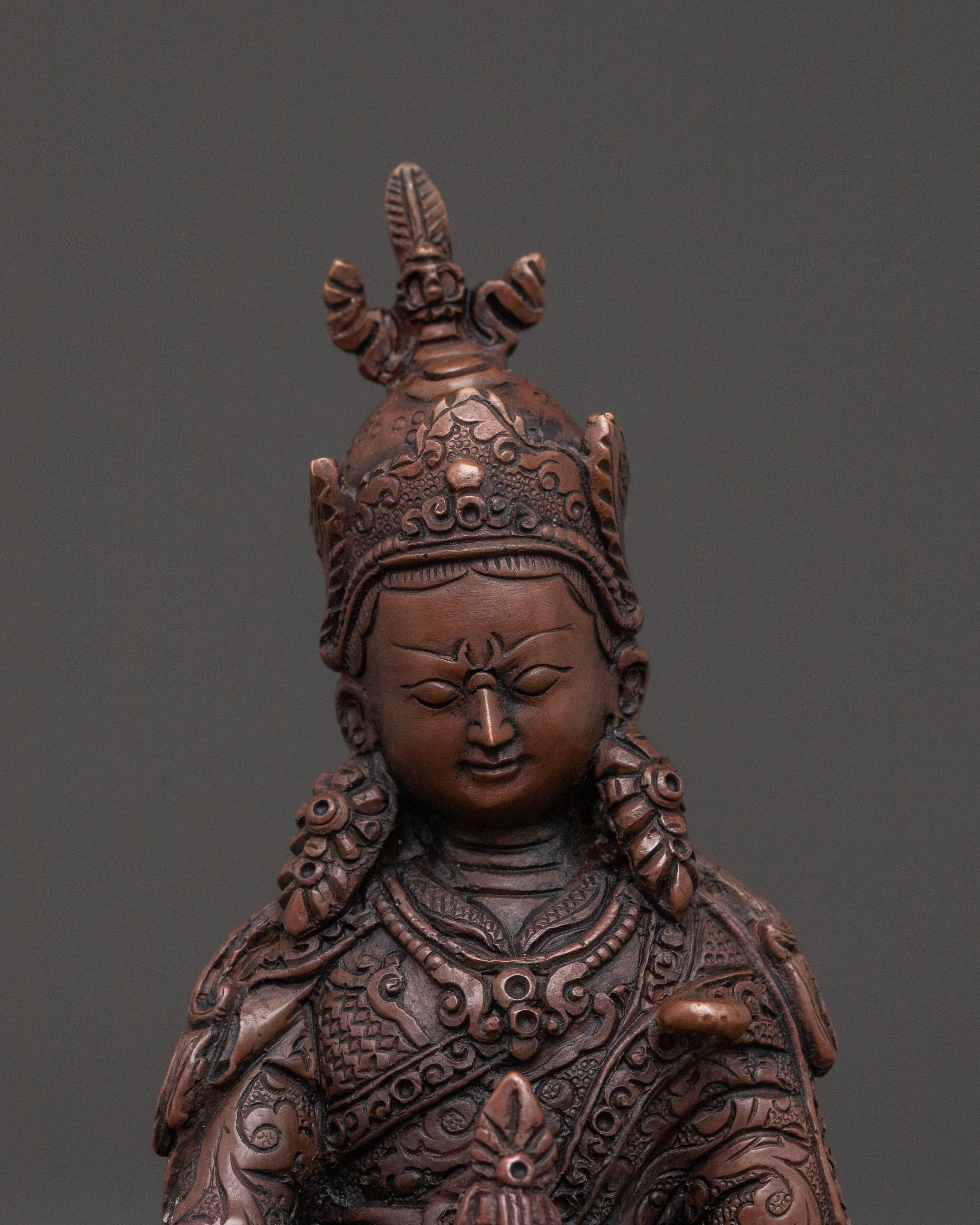 Guru Rinpoche: The Second Buddha Statue