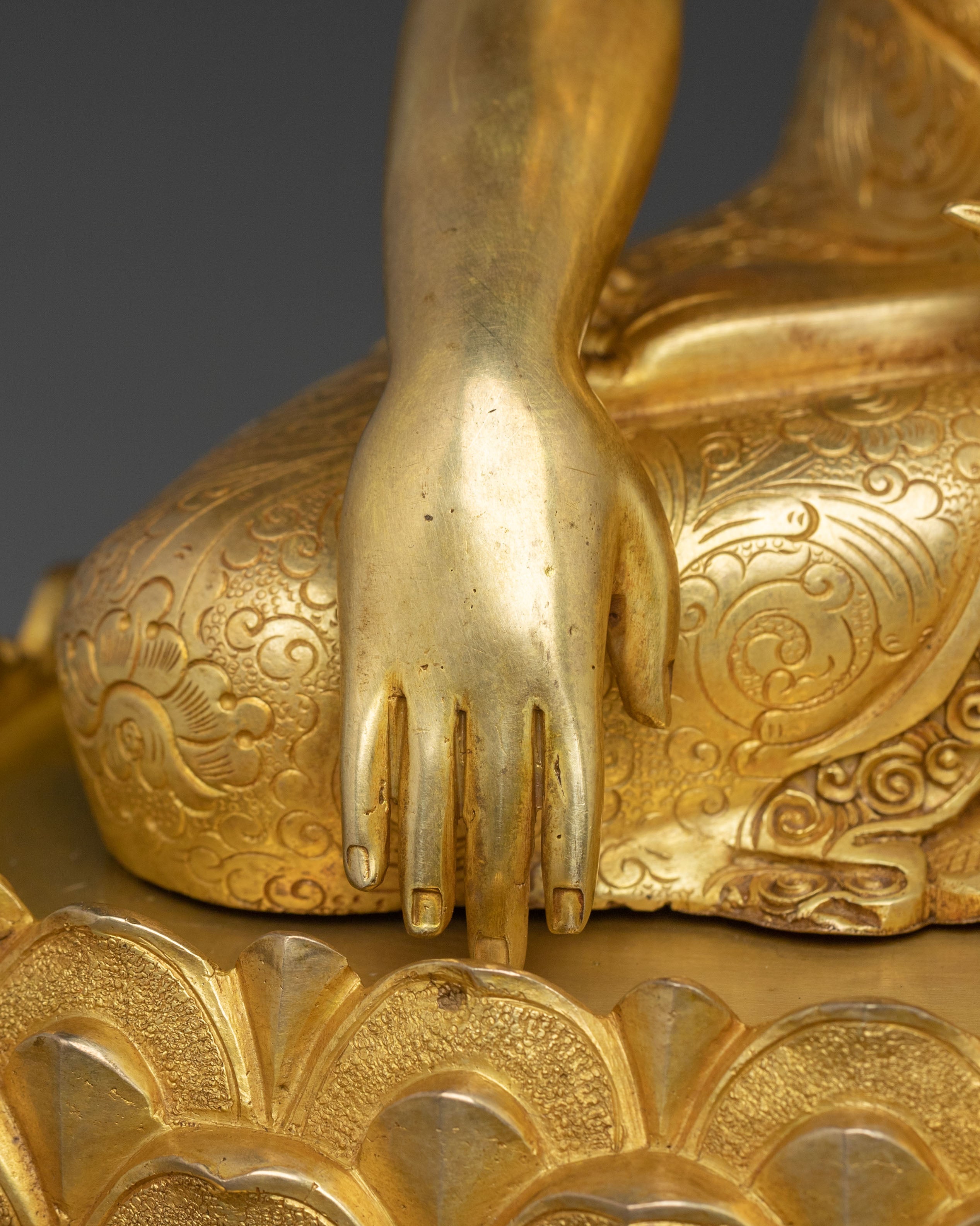 Shakyamuni Buddha Statue – The Historical Buddha