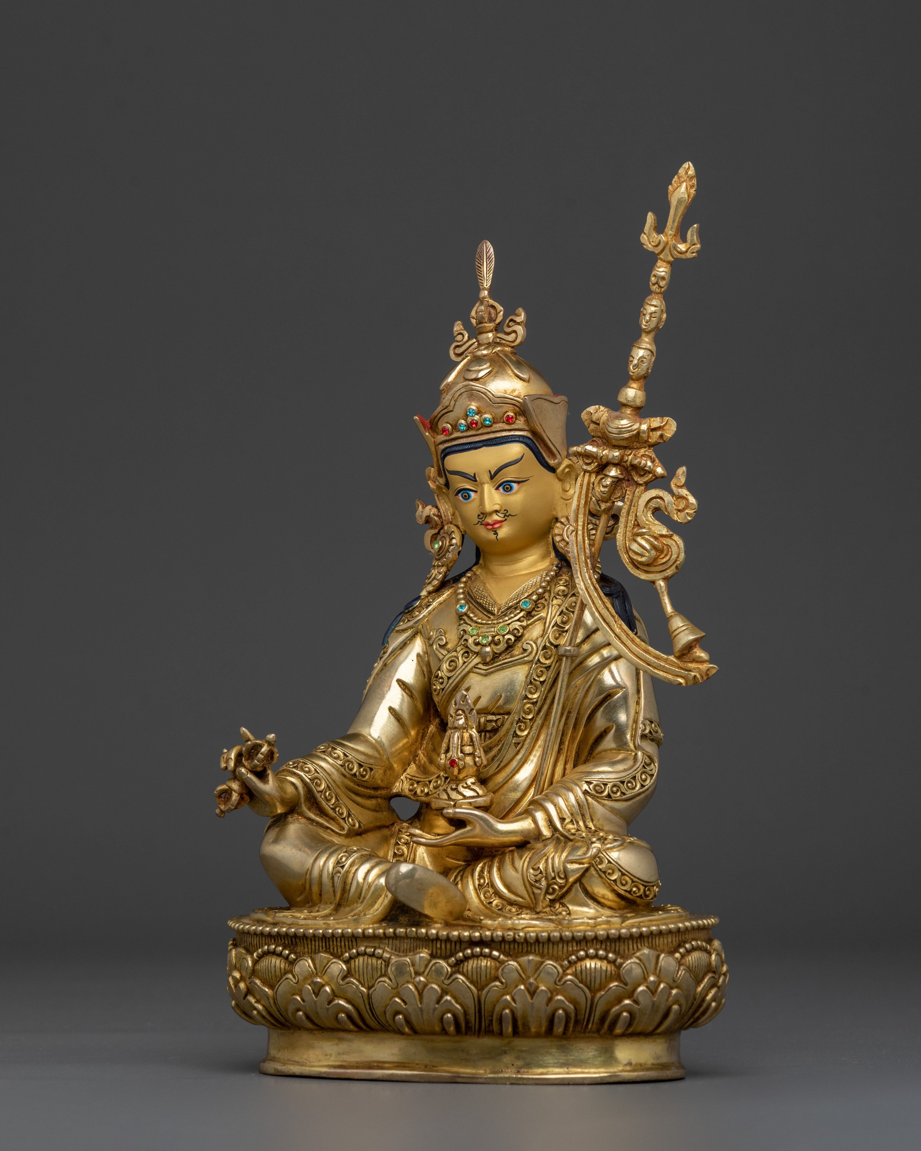 Guru Rinpoche Sculpture | Tibetan Buddhist Master