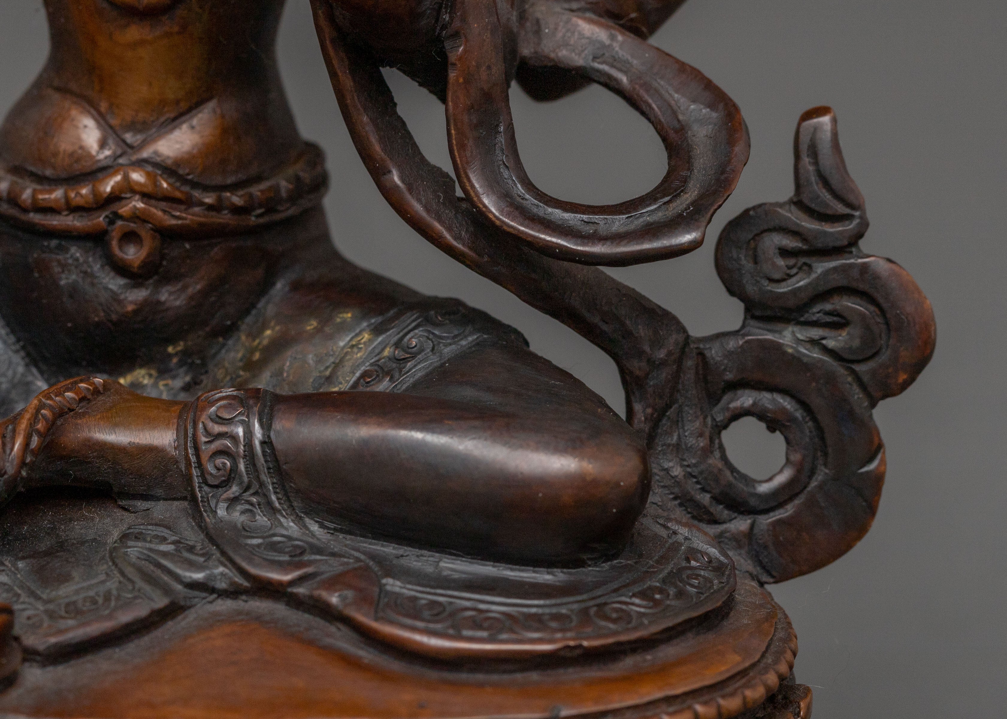 Goddess Laxmi Spiritual Statue – Oxidized Copper Masterpiece