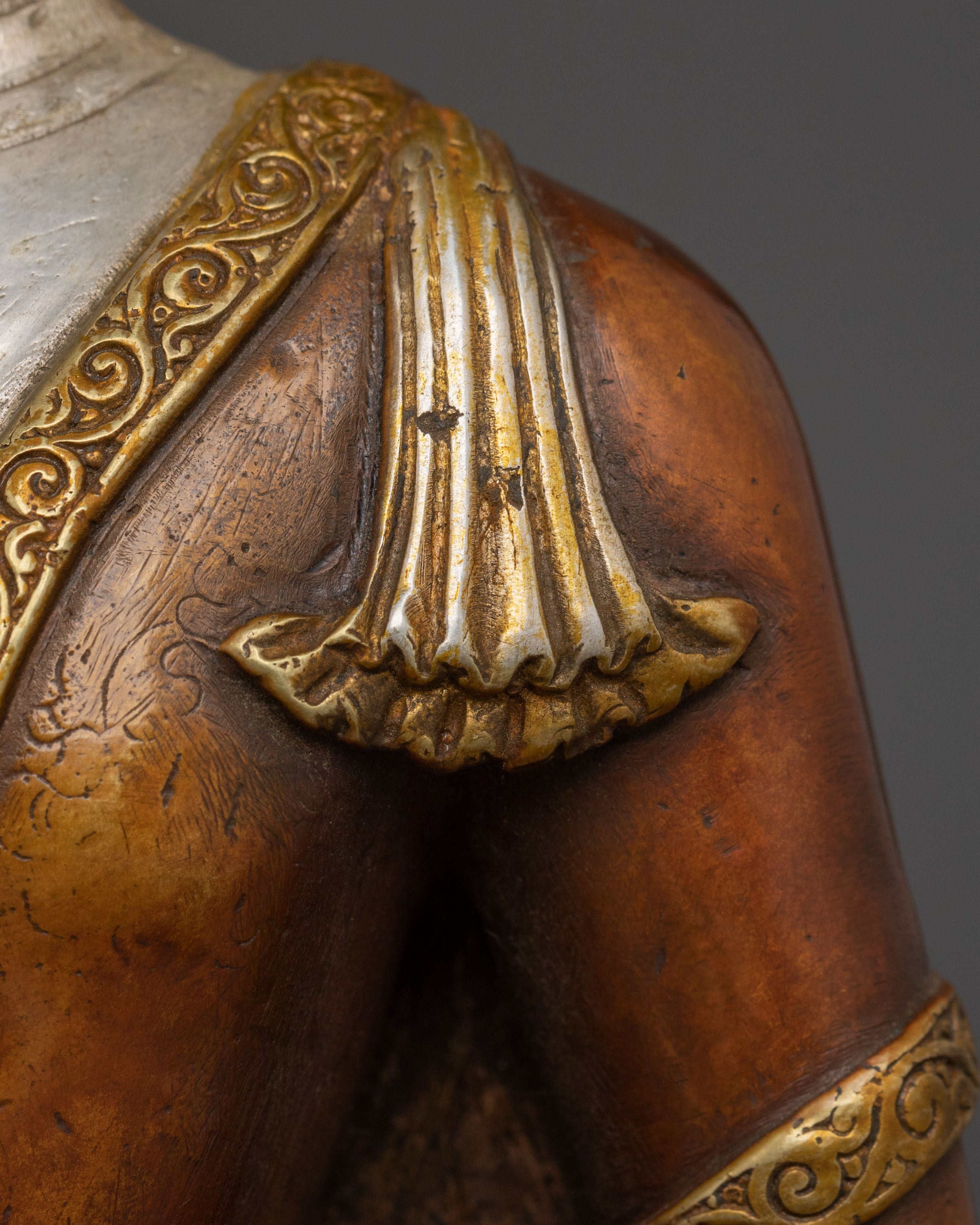Shakyamuni Buddha Sacred Statue on Lotus Base