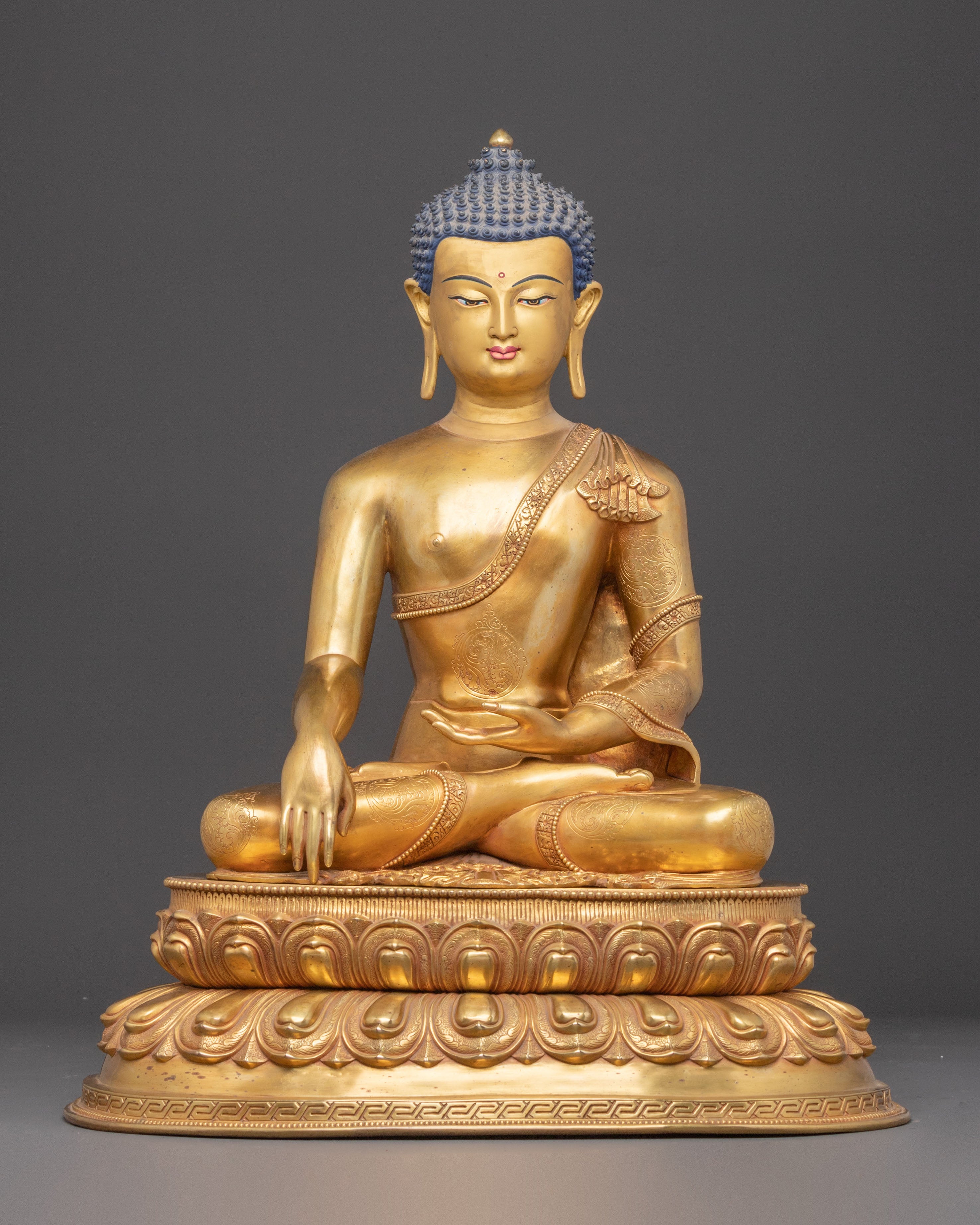 Shakyamuni Buddha Statue: Symbol of Wisdom and Compassion