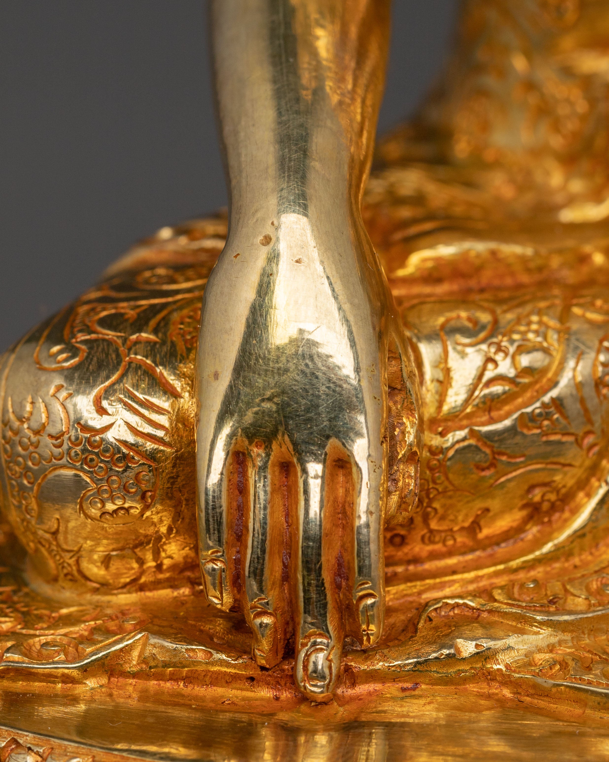 Shakyamuni Buddha Idol | Spiritual Awakening