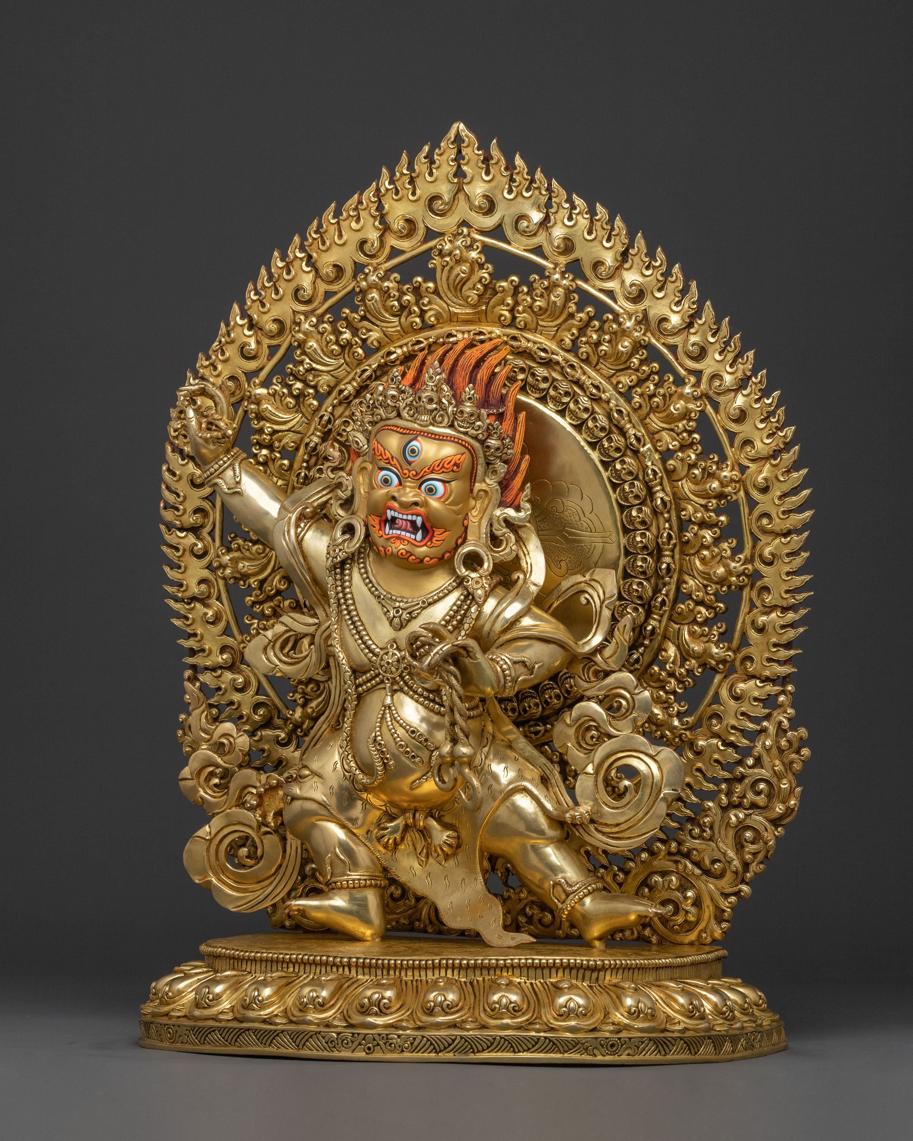 Guardian Vajrapani Statue: Spiritual Protection