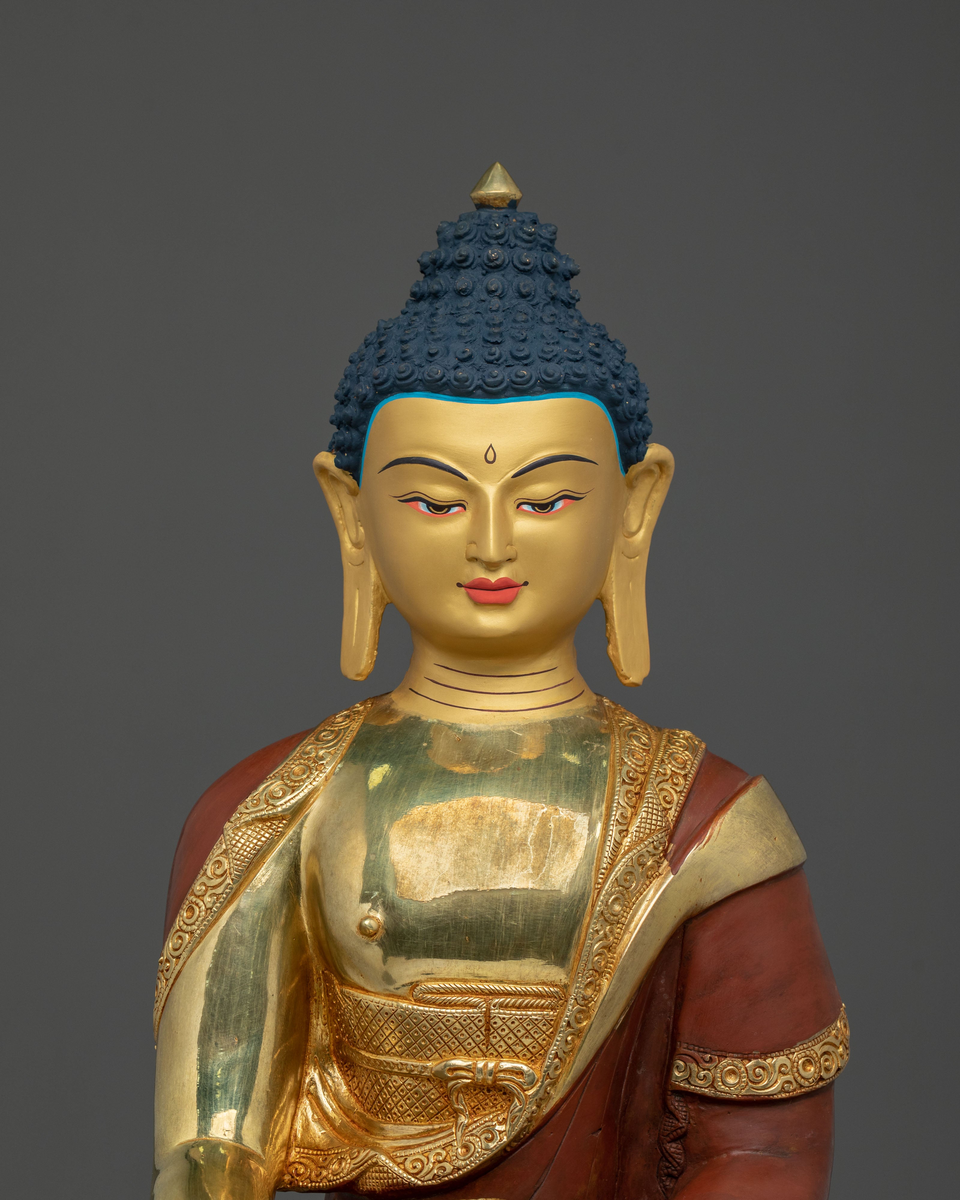 Serene Shakyamuni Buddha Sculpture for Meditation
