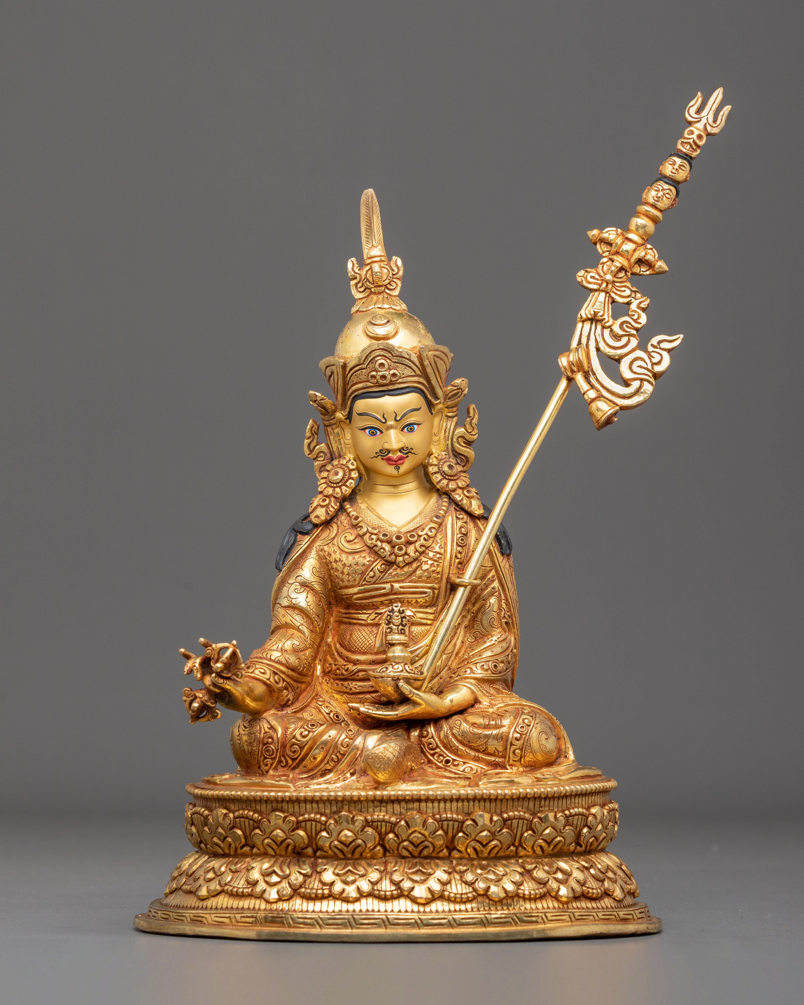 Guru Rinpoche Statue 
