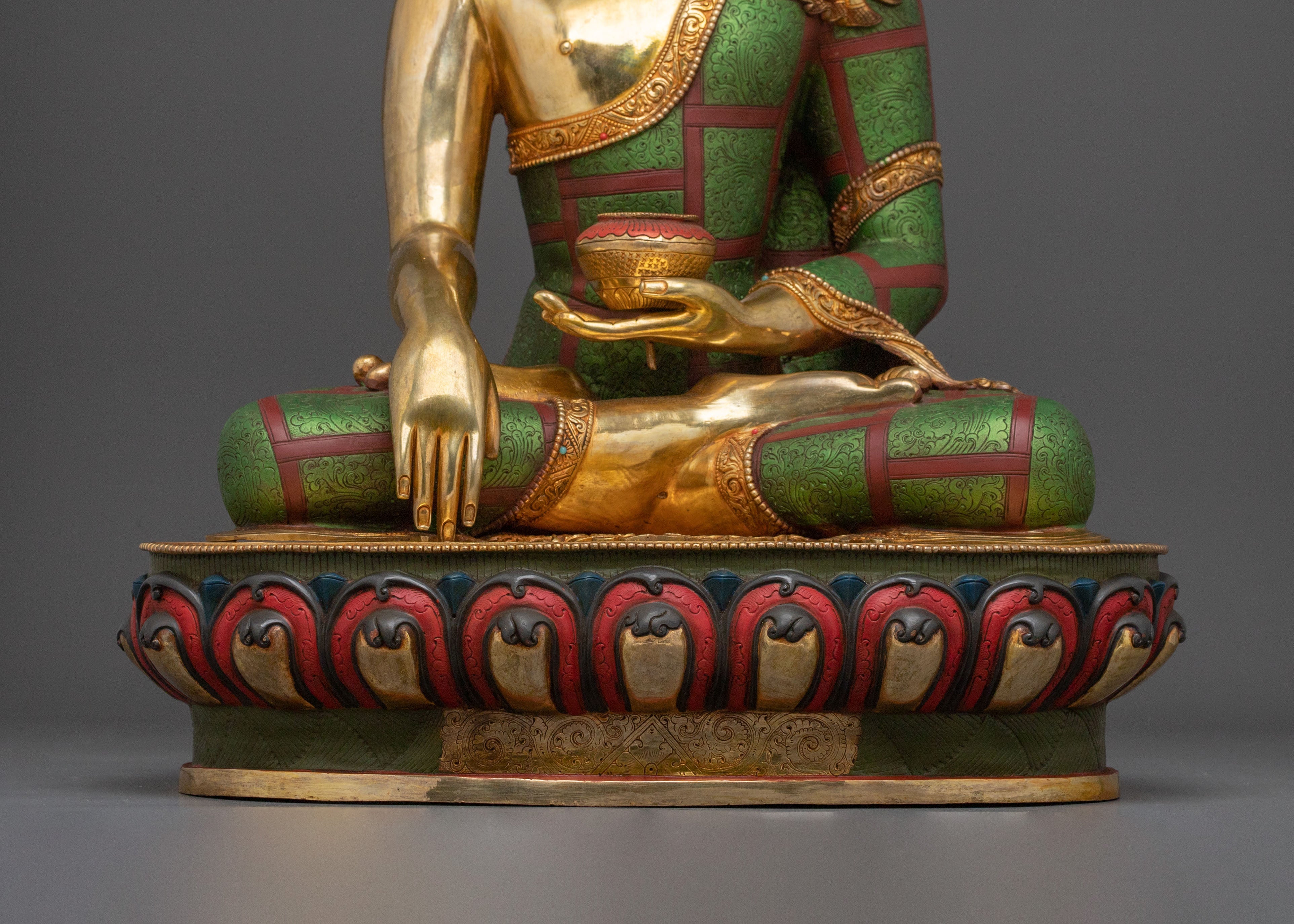Shakyamuni Buddha Statue | First Enlightened One