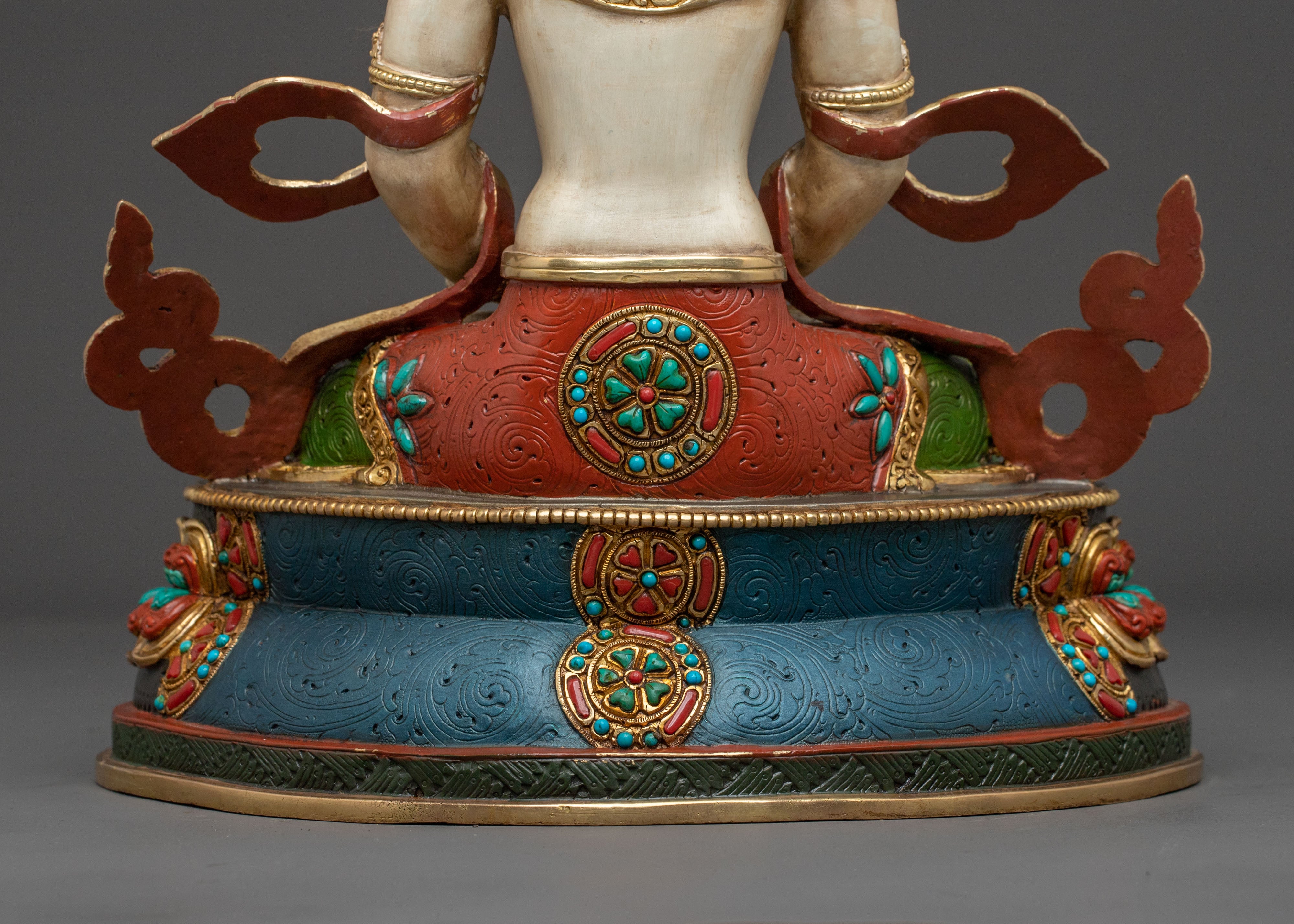 Handcrafted Vairocana Statue – 24K Gilded Copper