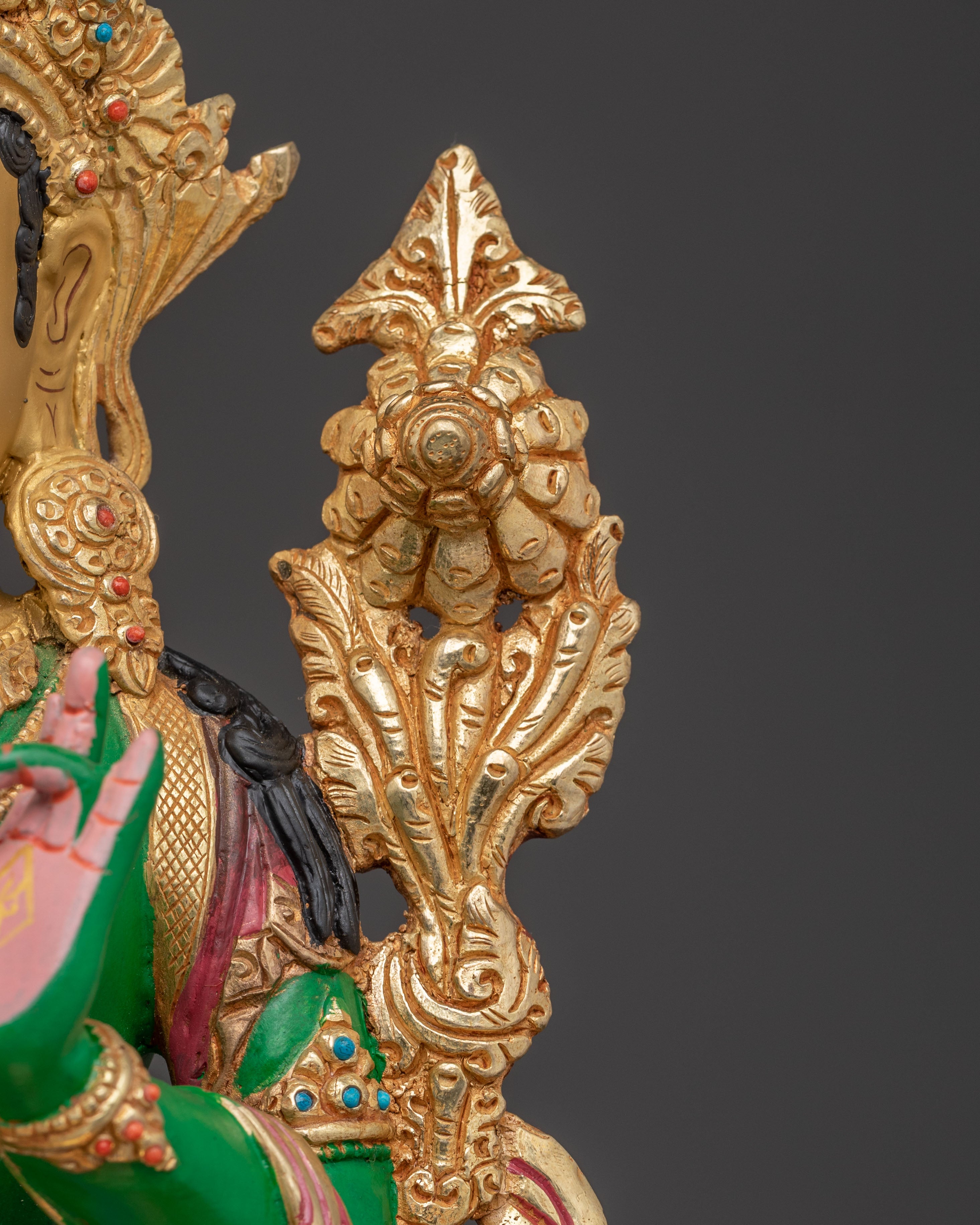 Protector Green Tara Statue – Meditational Decor