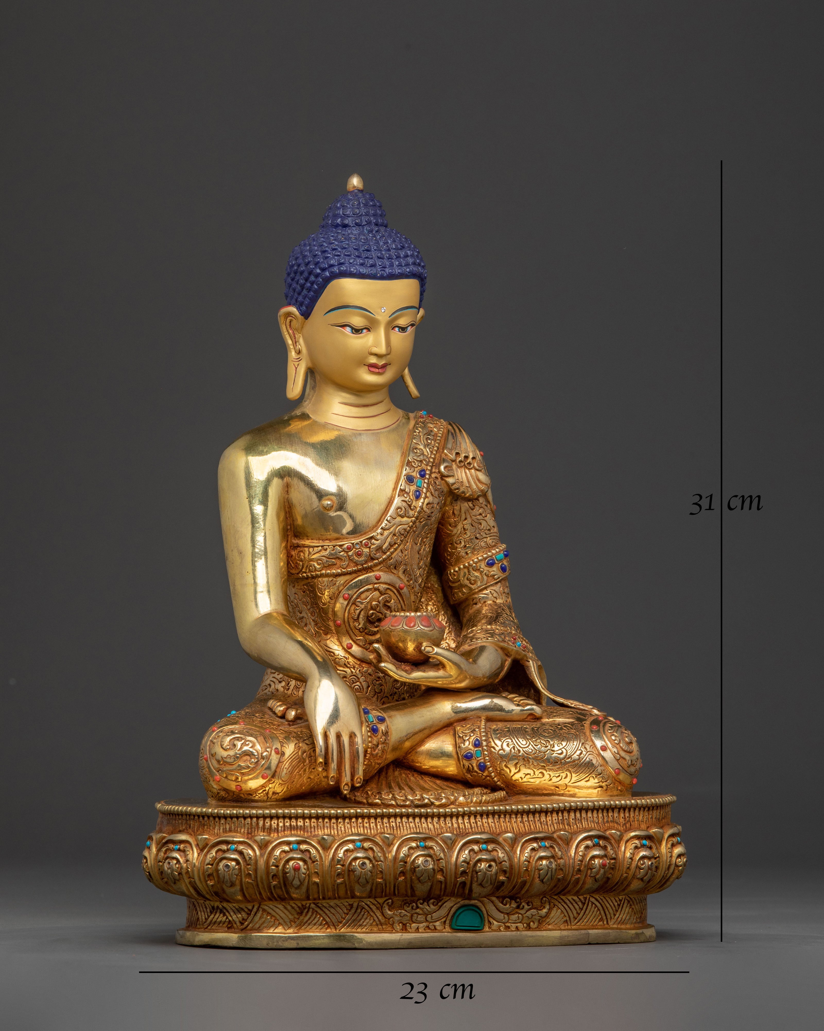 Shakyamuni Buddha Peace Statue: Gilded Serenity