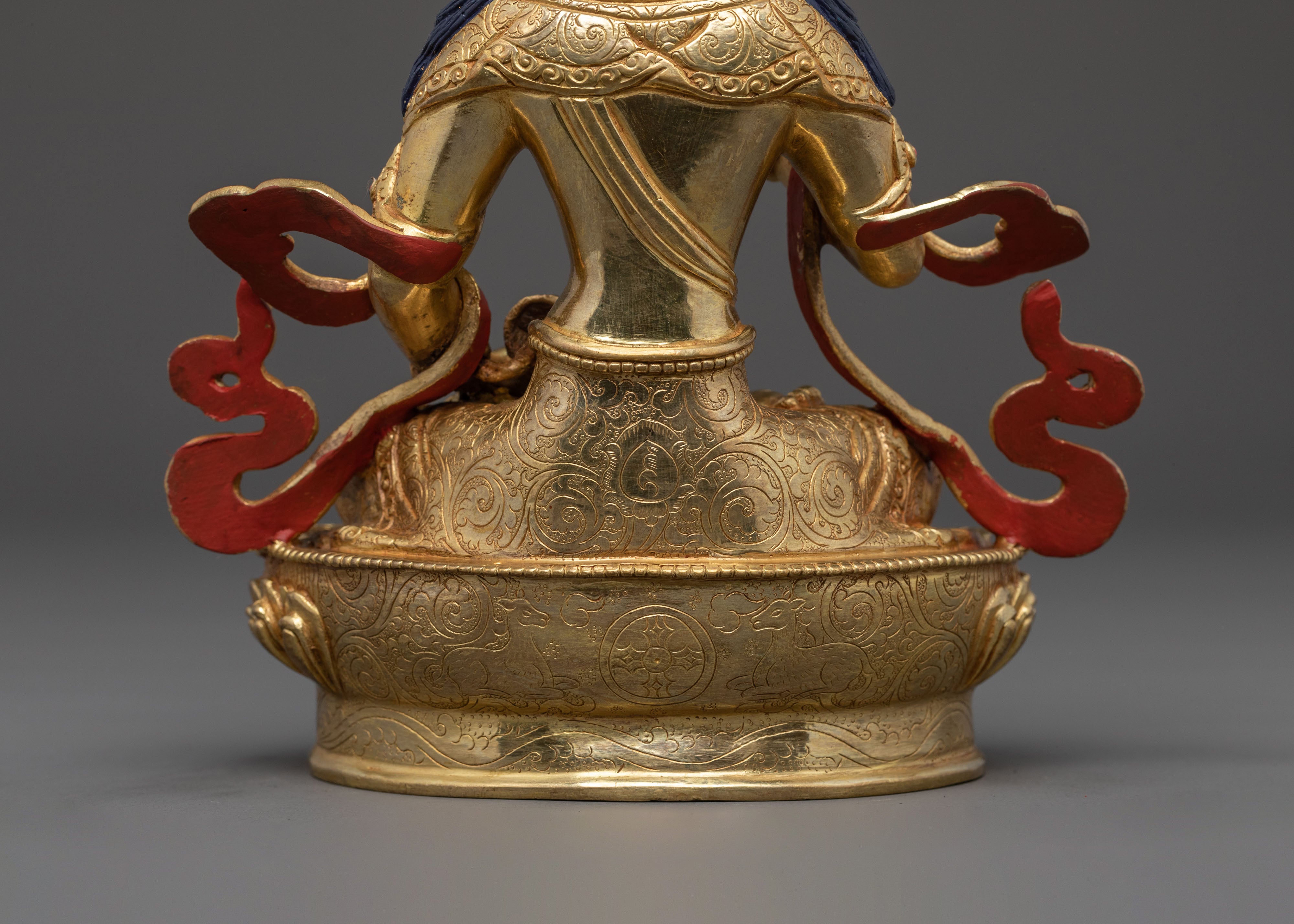 Vajrasattva Statue: Divine Purification Deity