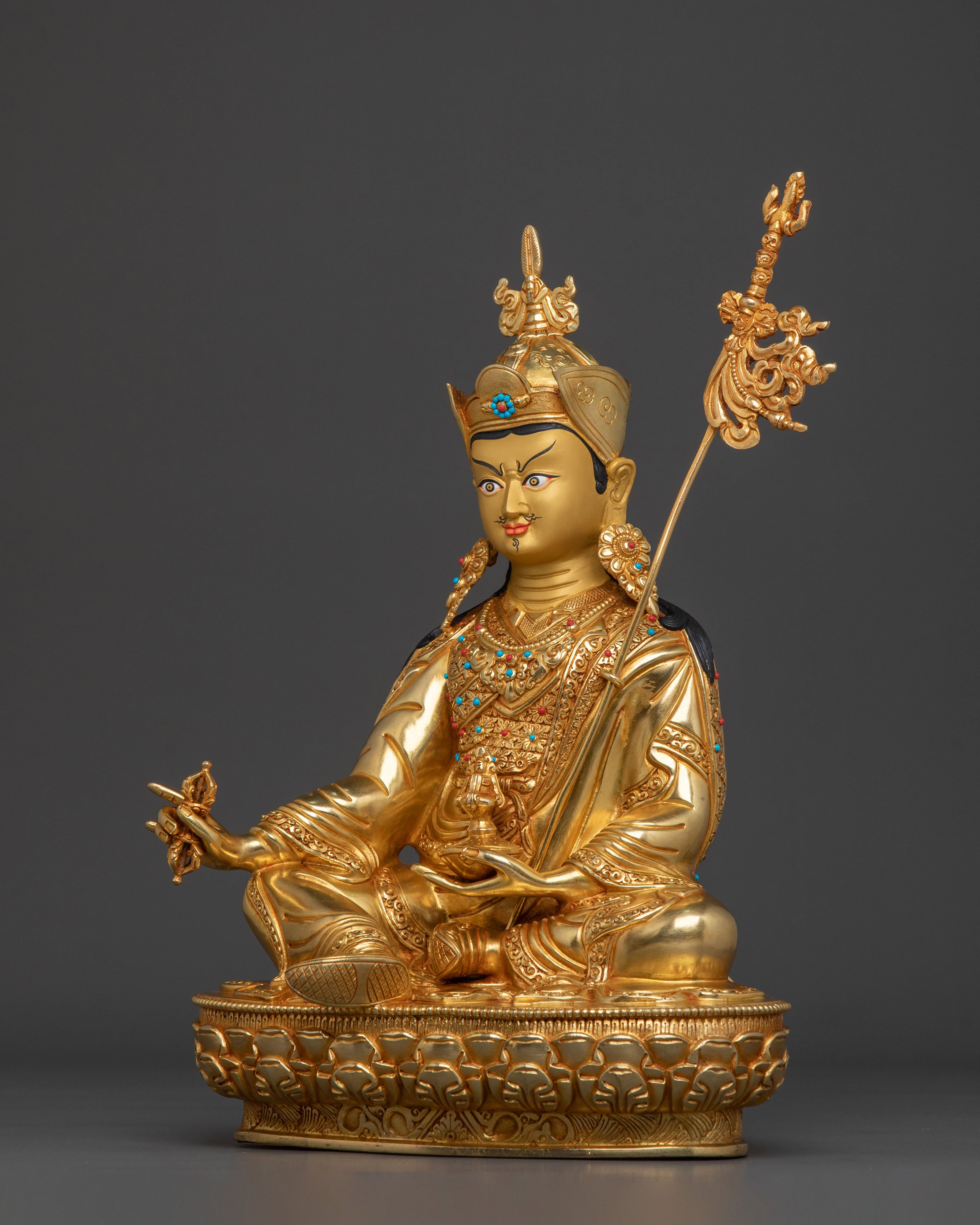 Guru Rinpoche Sculpture | Tantric Master of Tibetan Buddhism
