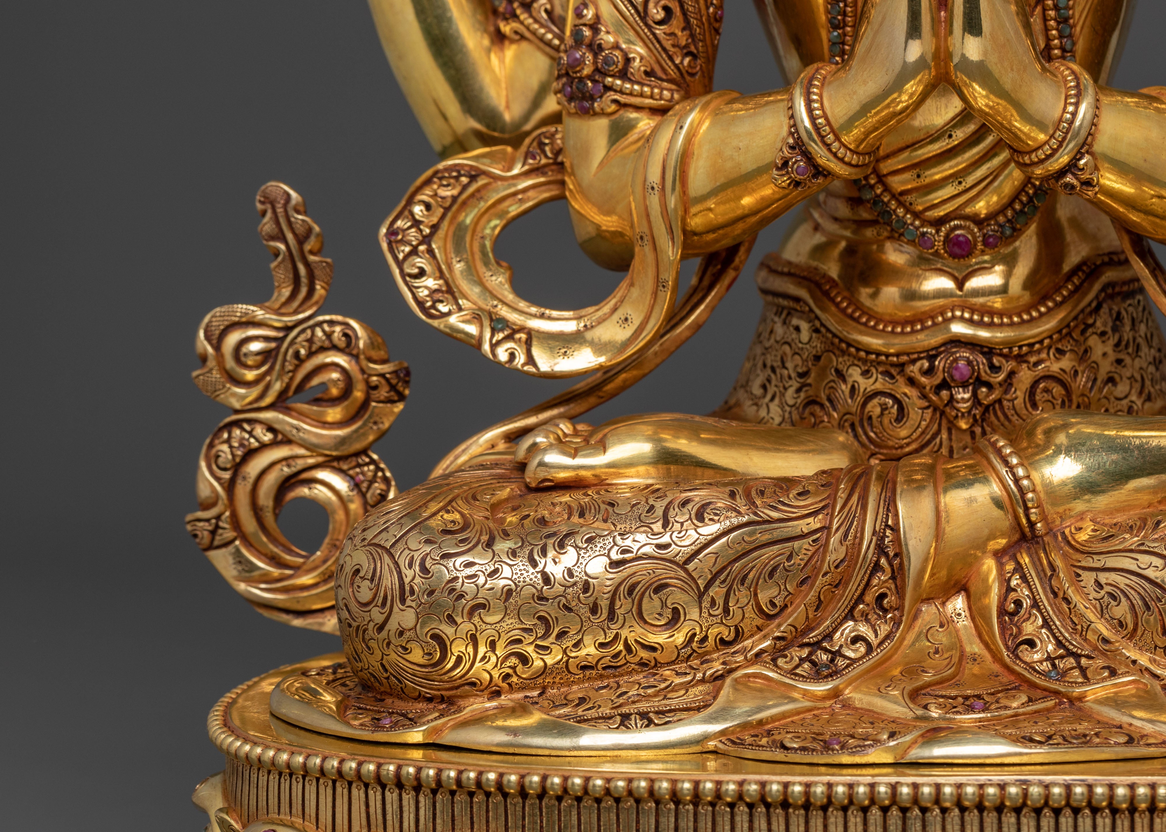 Chenrezig Statue | One With Unwavering Eye