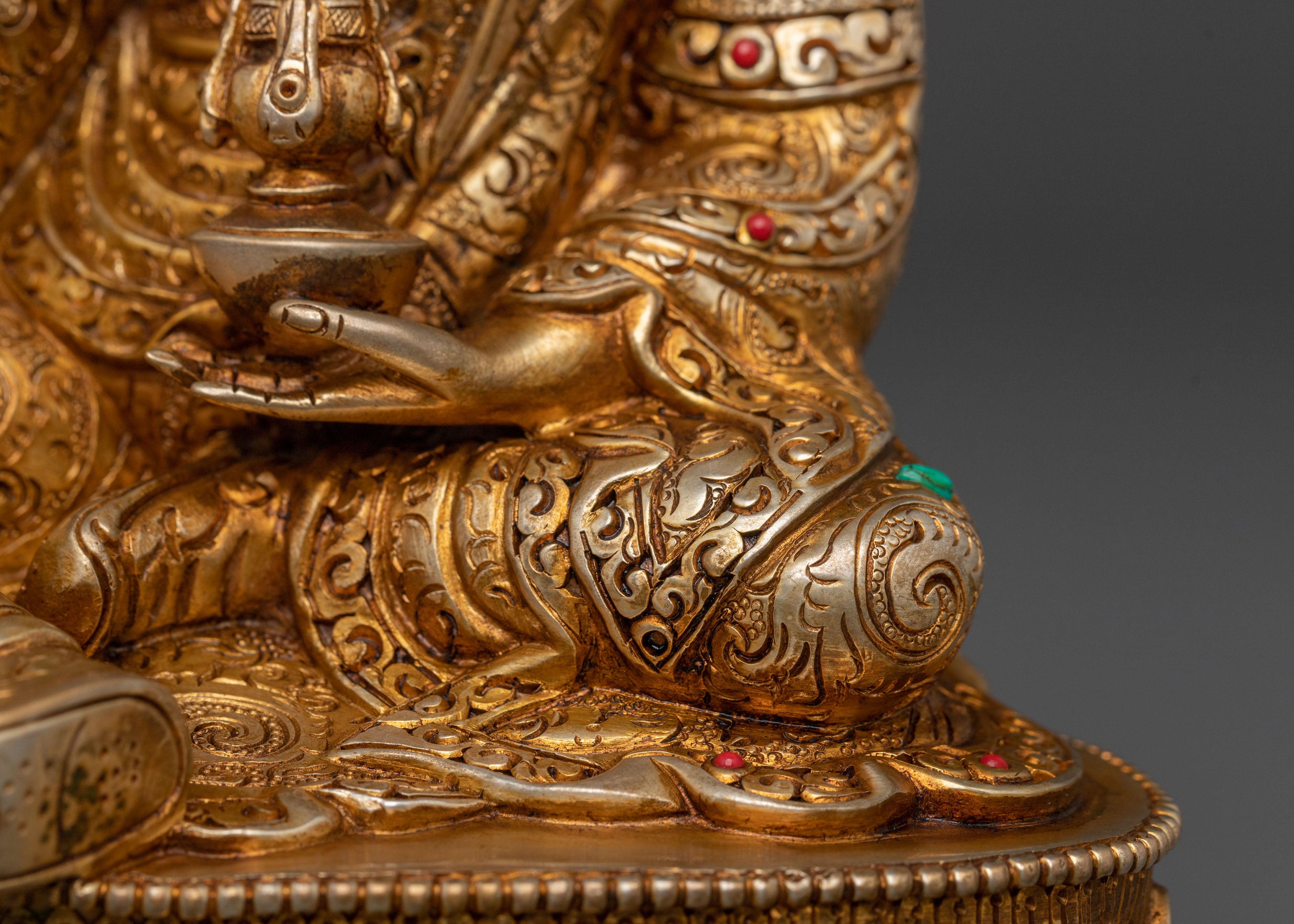 Guru Rinpoche Sacred Statue | Spiritual Figurine