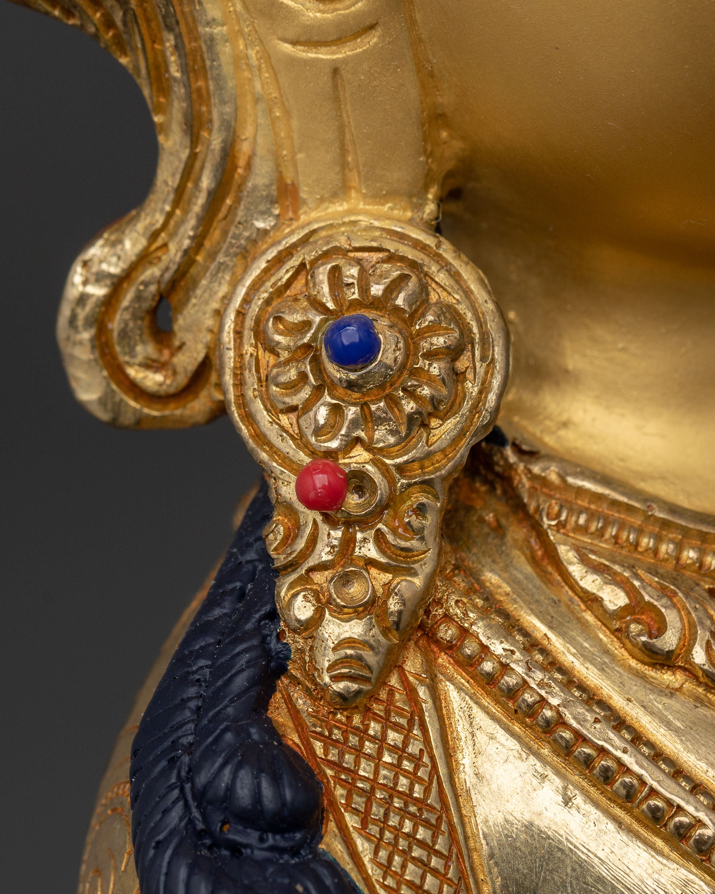 Shrine Figurine Vajrasattva | Spiritual Sculpture