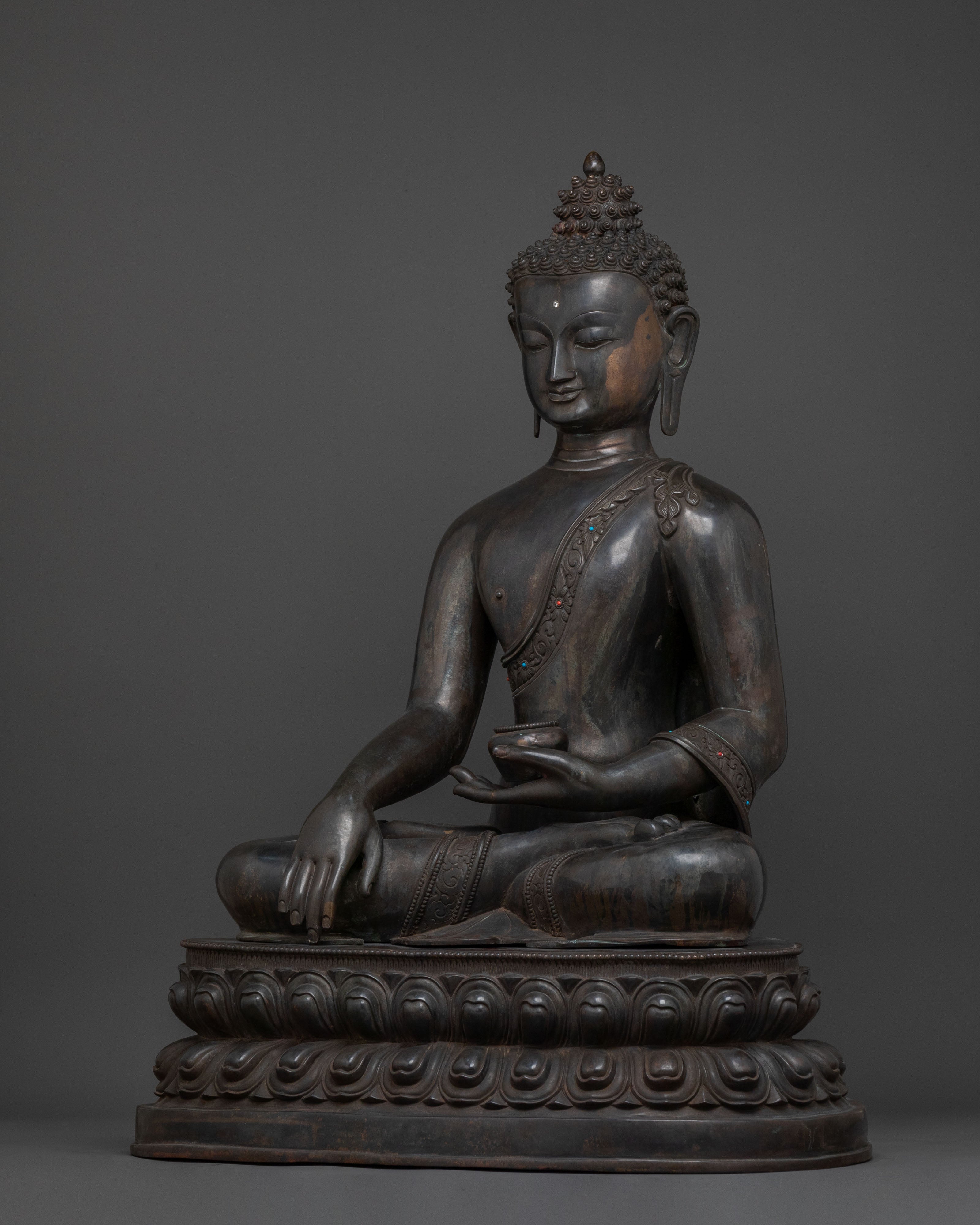 Traditional Shakyamuni Buddha Statue | Historical Buddha