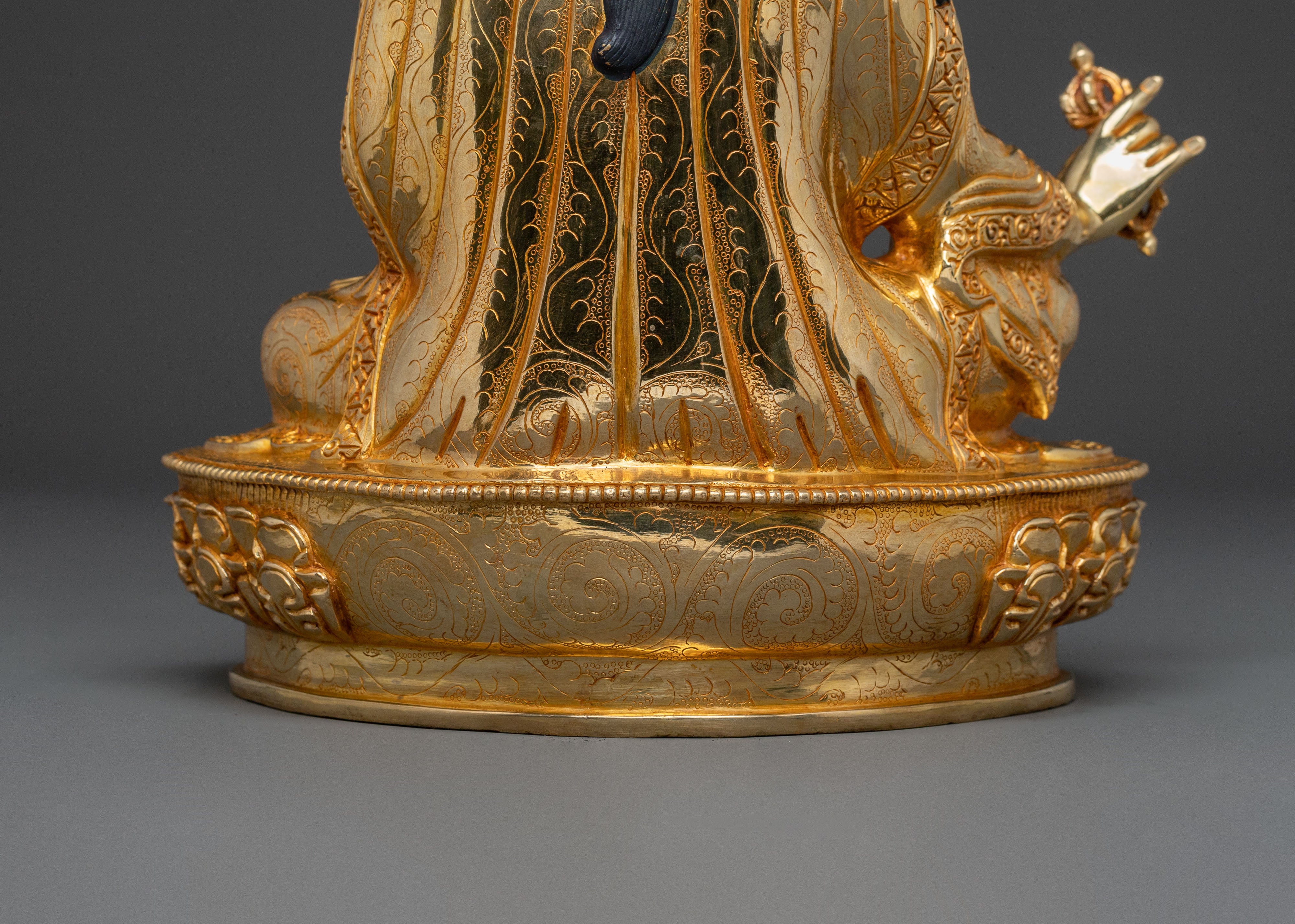 Guru Rinpoche Statue | Spiritual Altar Decor