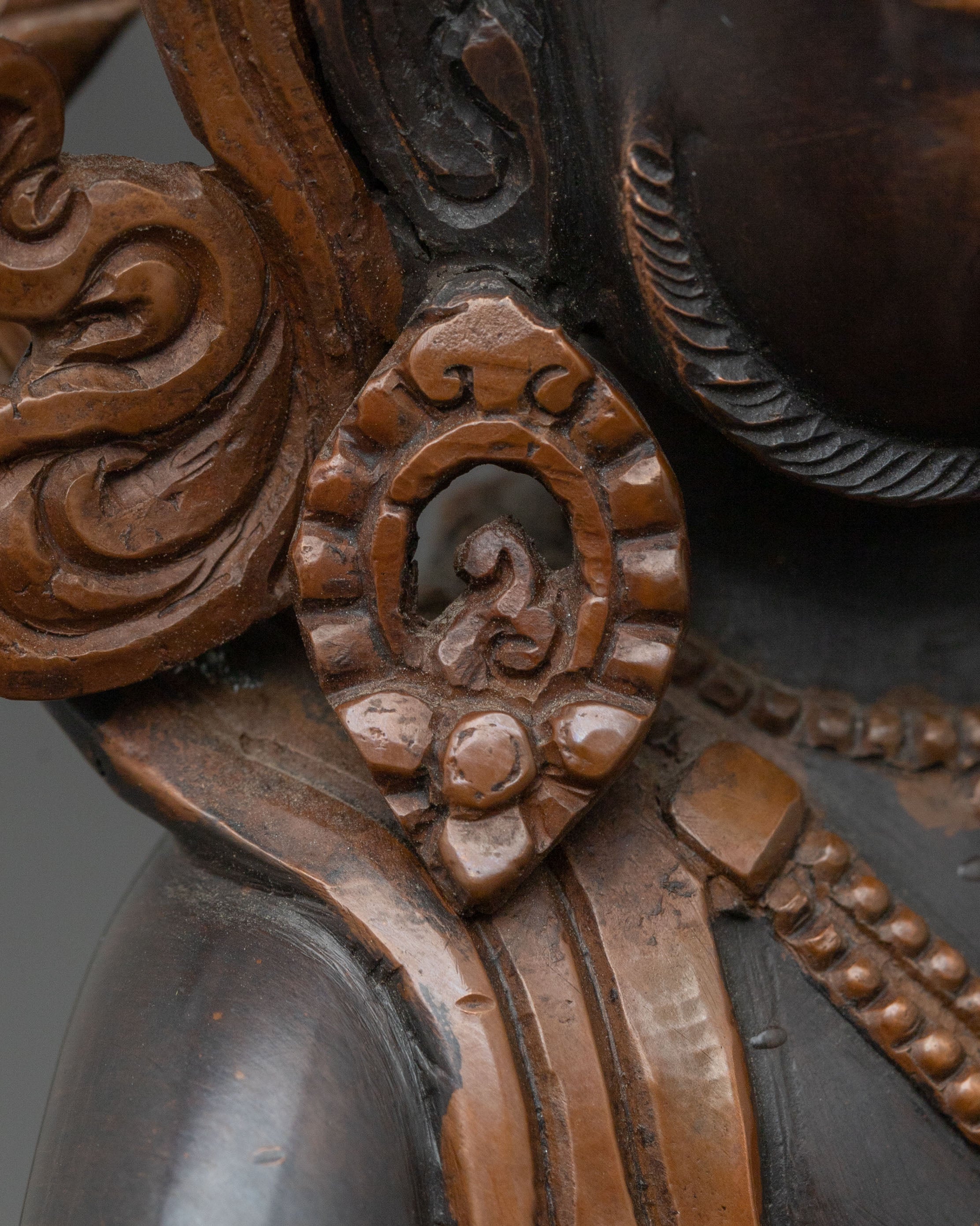 Tibetan Buddhist Master Naropa Statue: Spiritual Decor