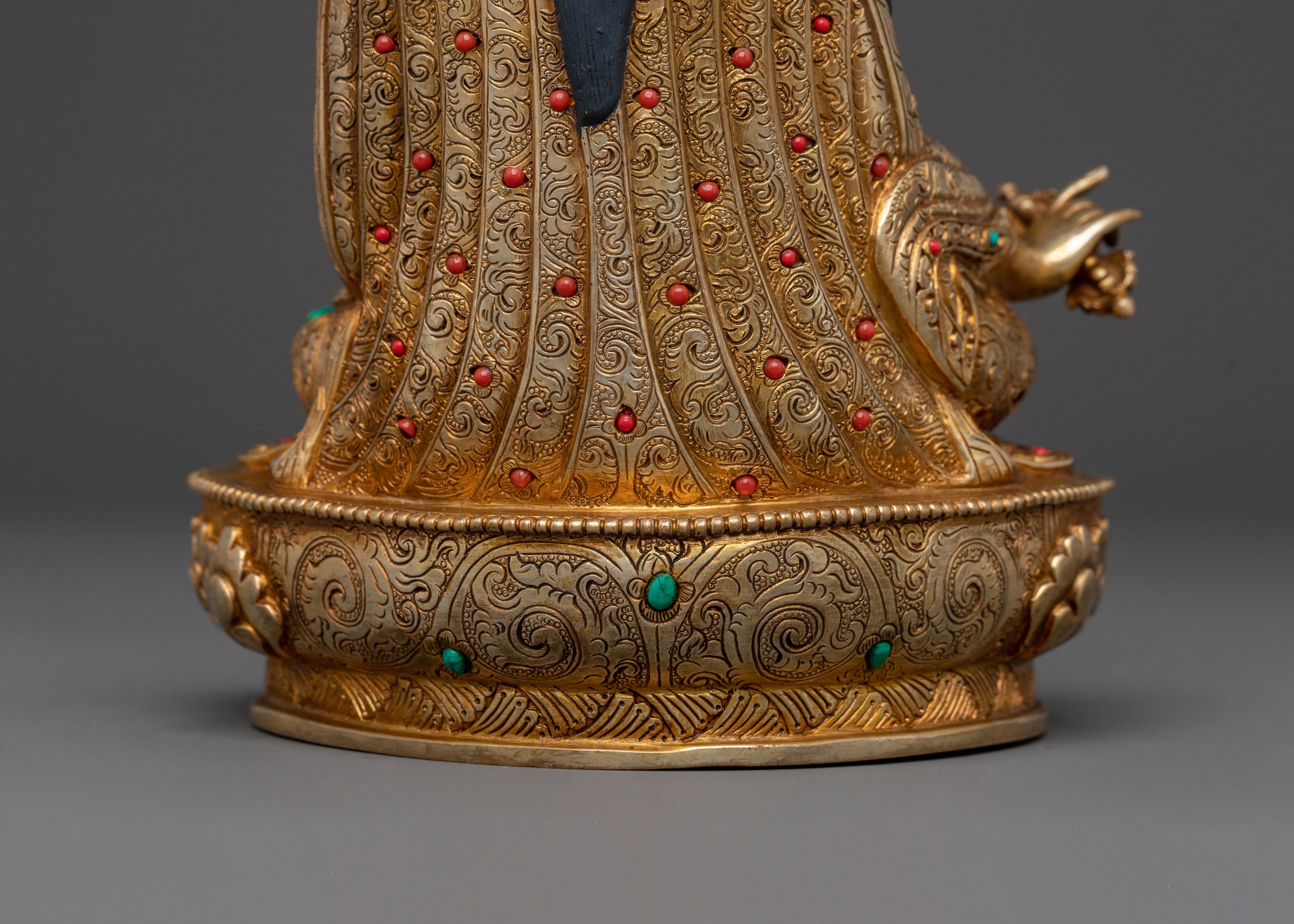Guru Rinpoche Sacred Statue | Spiritual Figurine