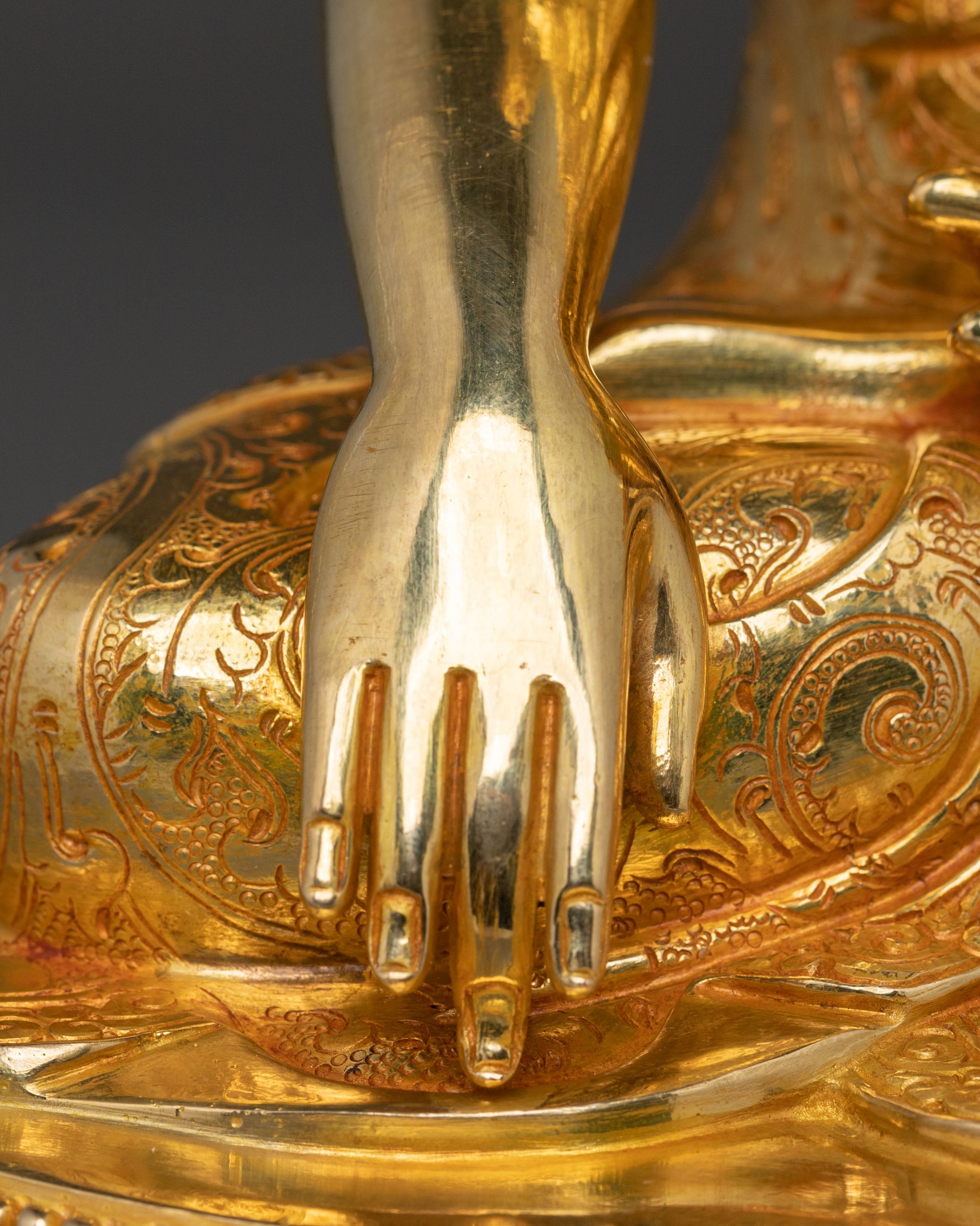 Shakyamuni Buddha: Golden Enlightenment Statue