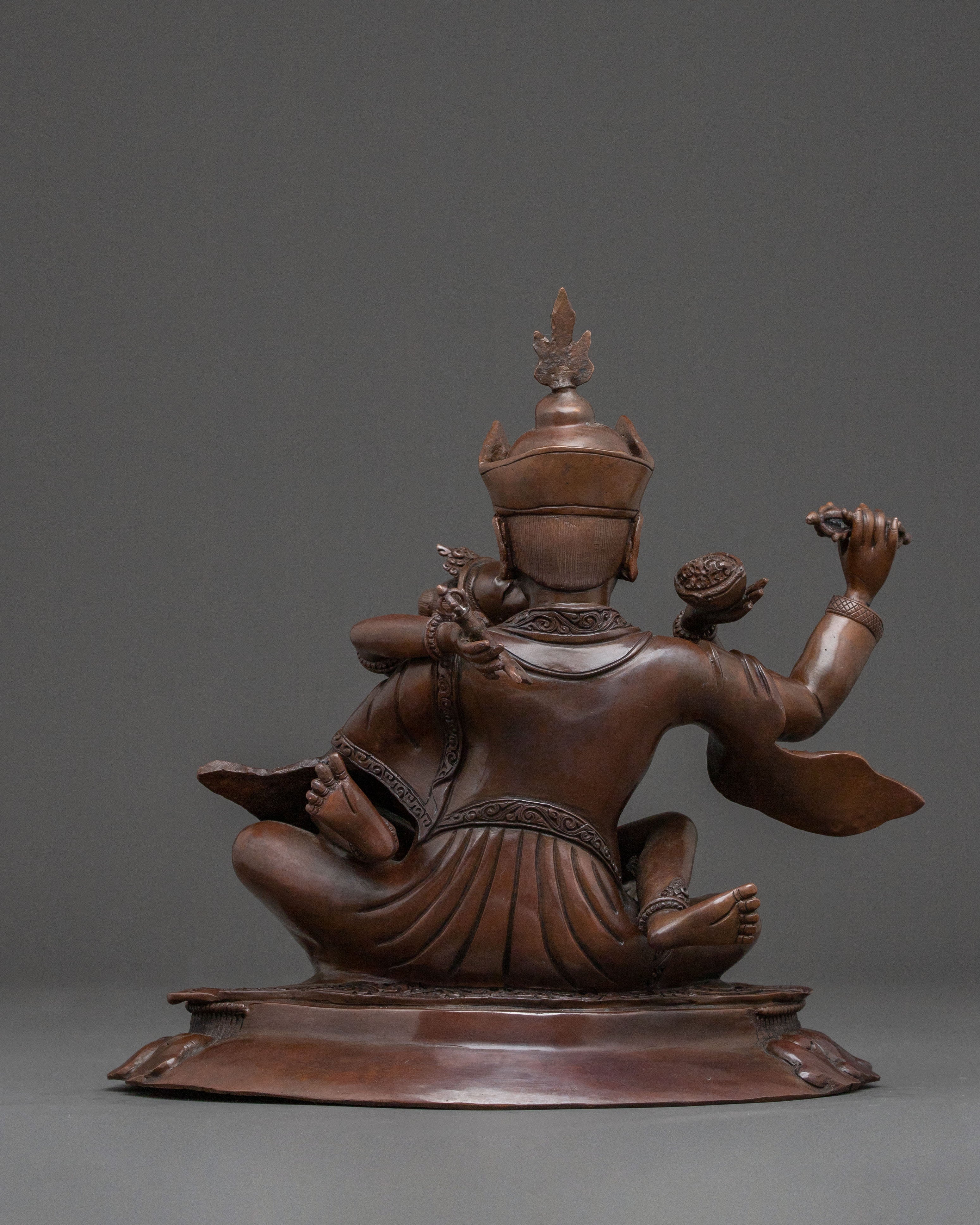 Padmasambhava Statue: Vajrayana Buddhist Master