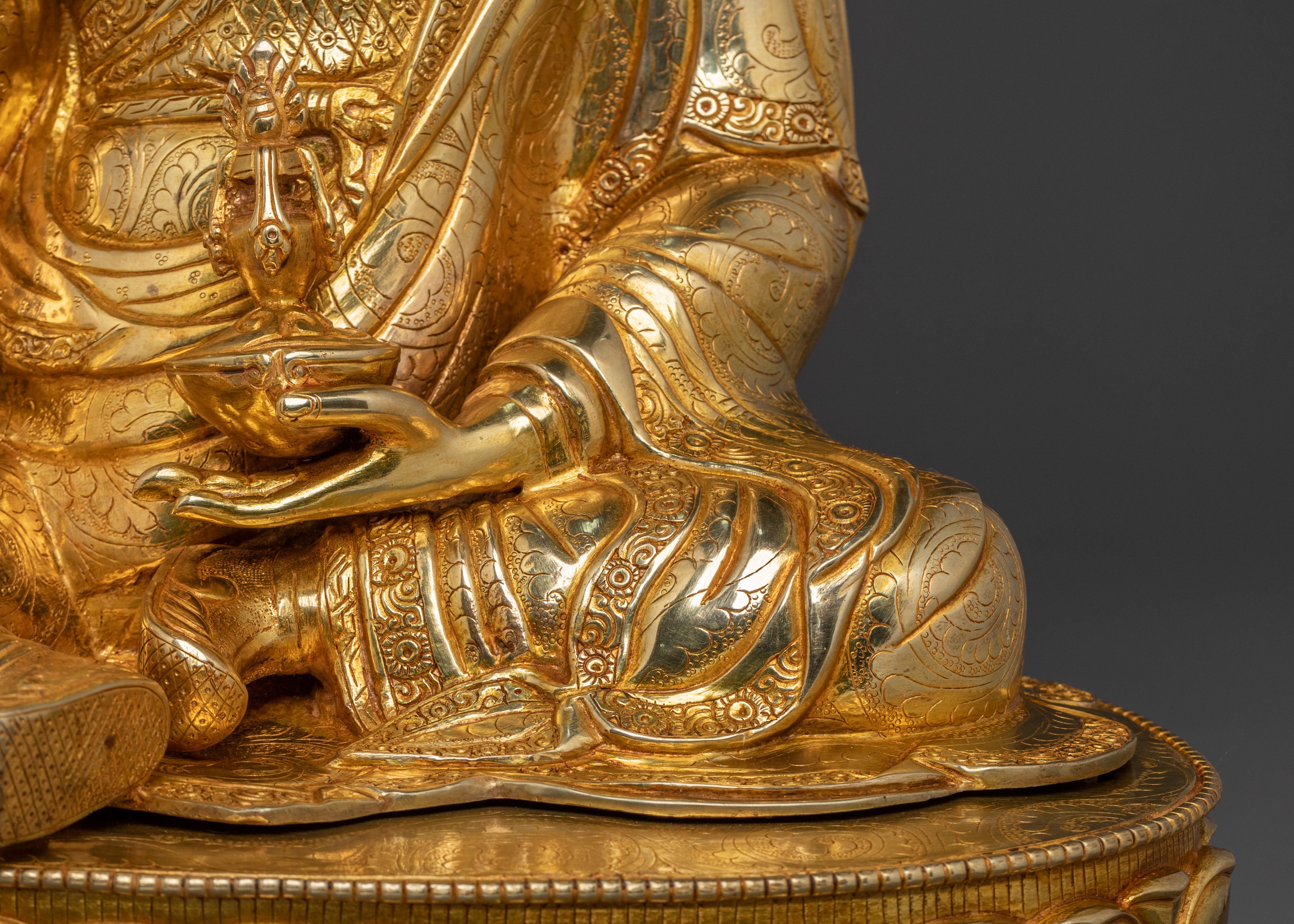 Guru Rinpoche Statue | Lotus Born Siddha