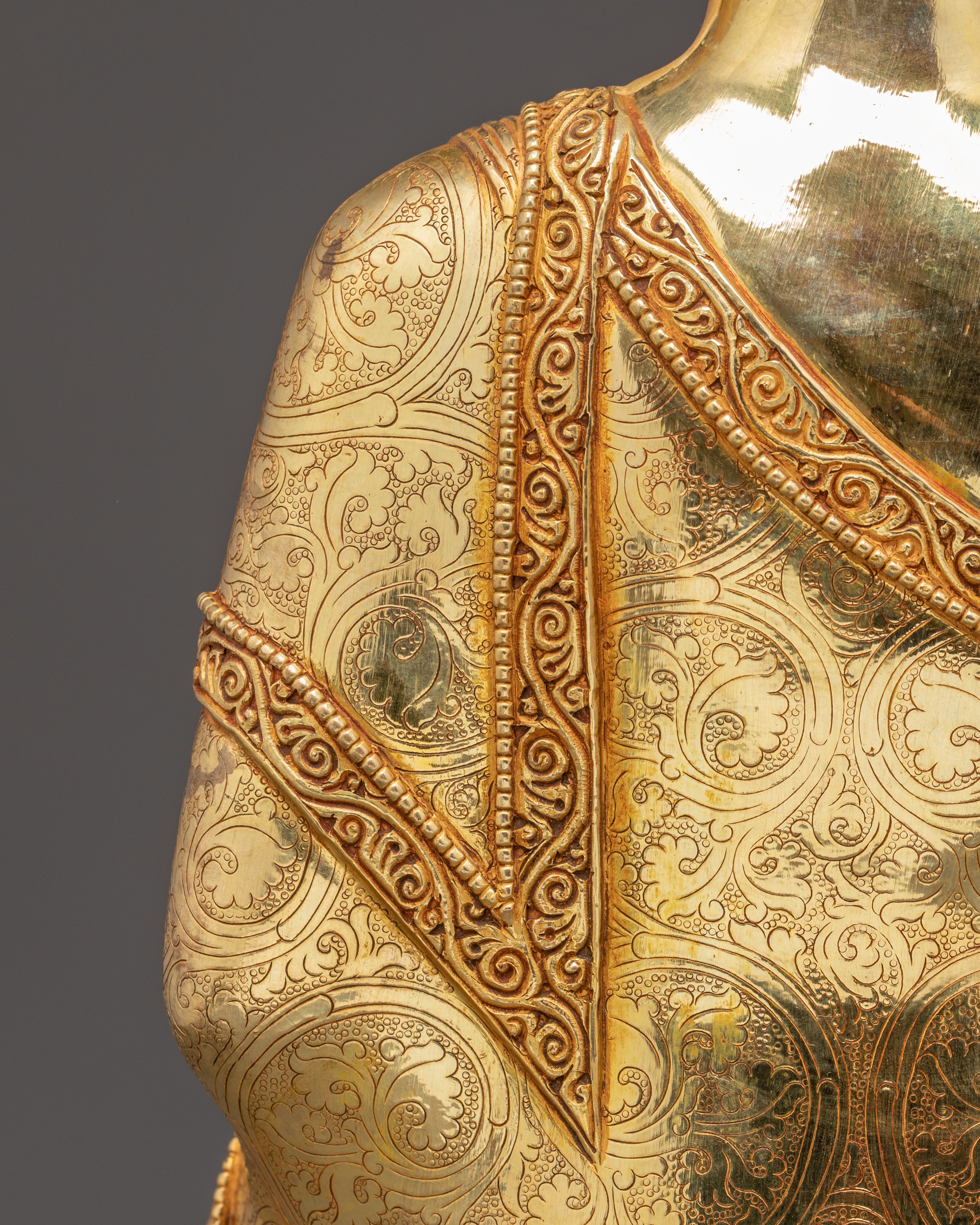 Handmade Gautama Buddha Statue: Founder of Buddhism