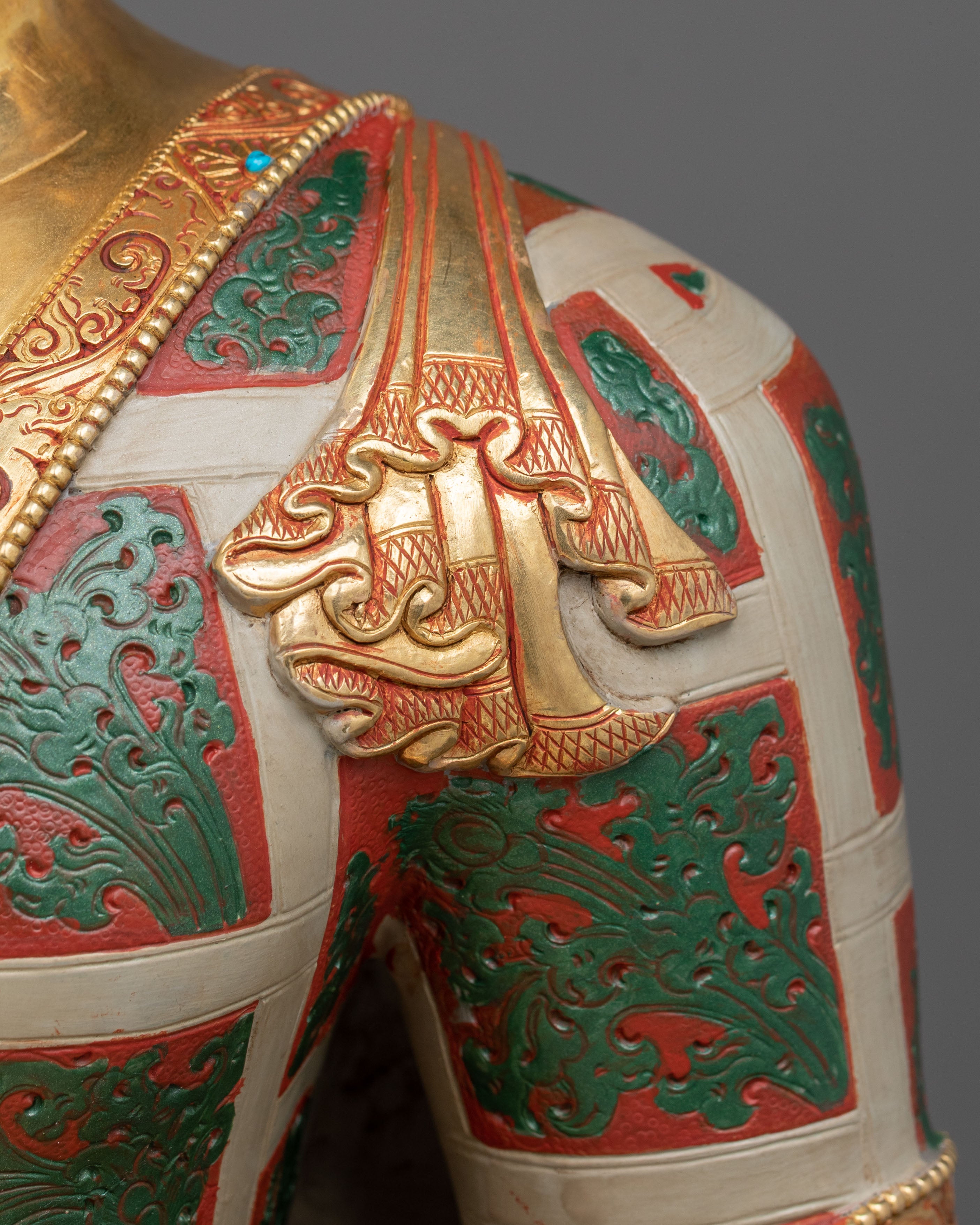 Shakyamuni Buddha Statue | 24K Gold Gilded Artistry