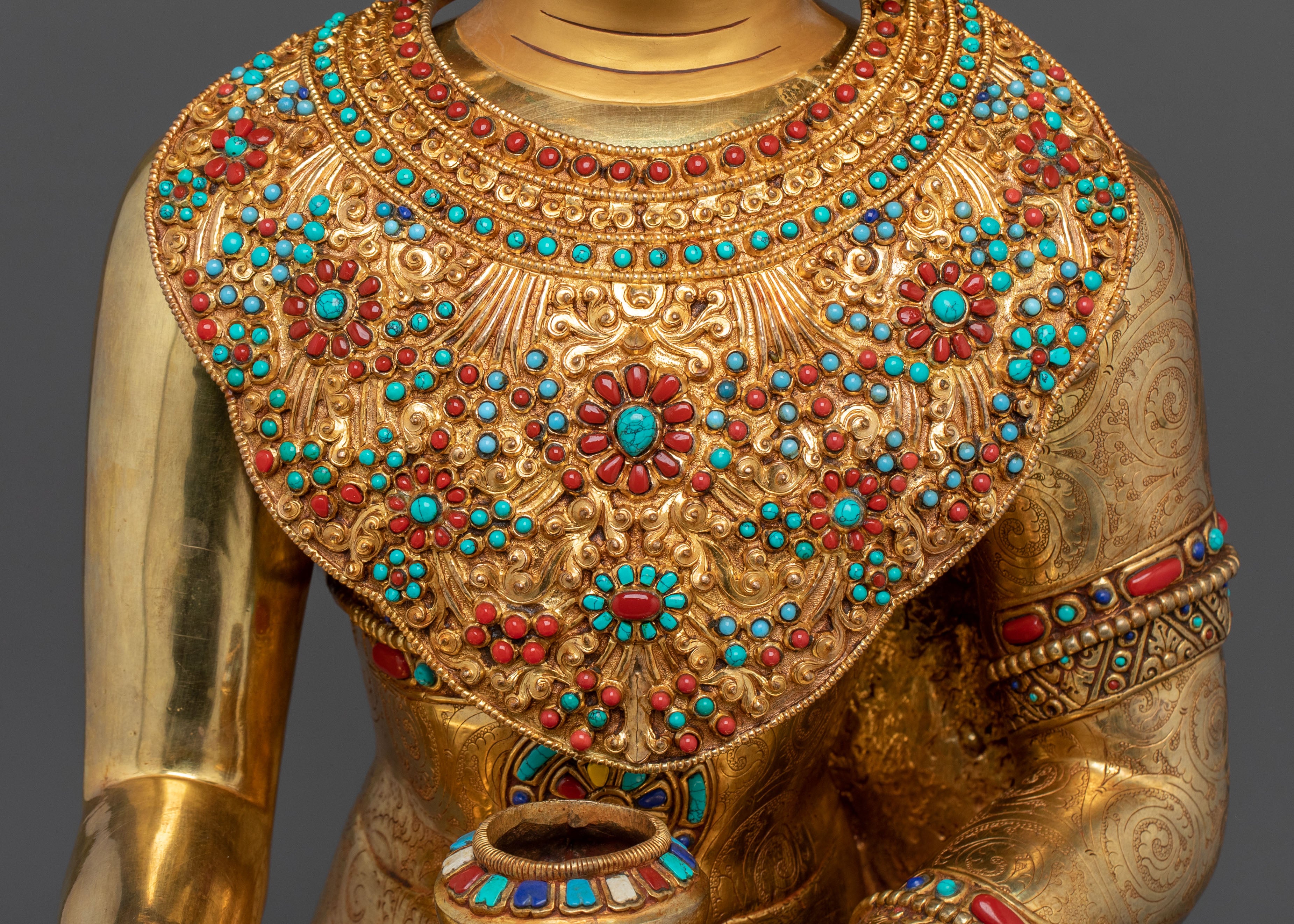 Crown Shakyamuni Buddha Sculpture | 24K Gold Gilded Artistry