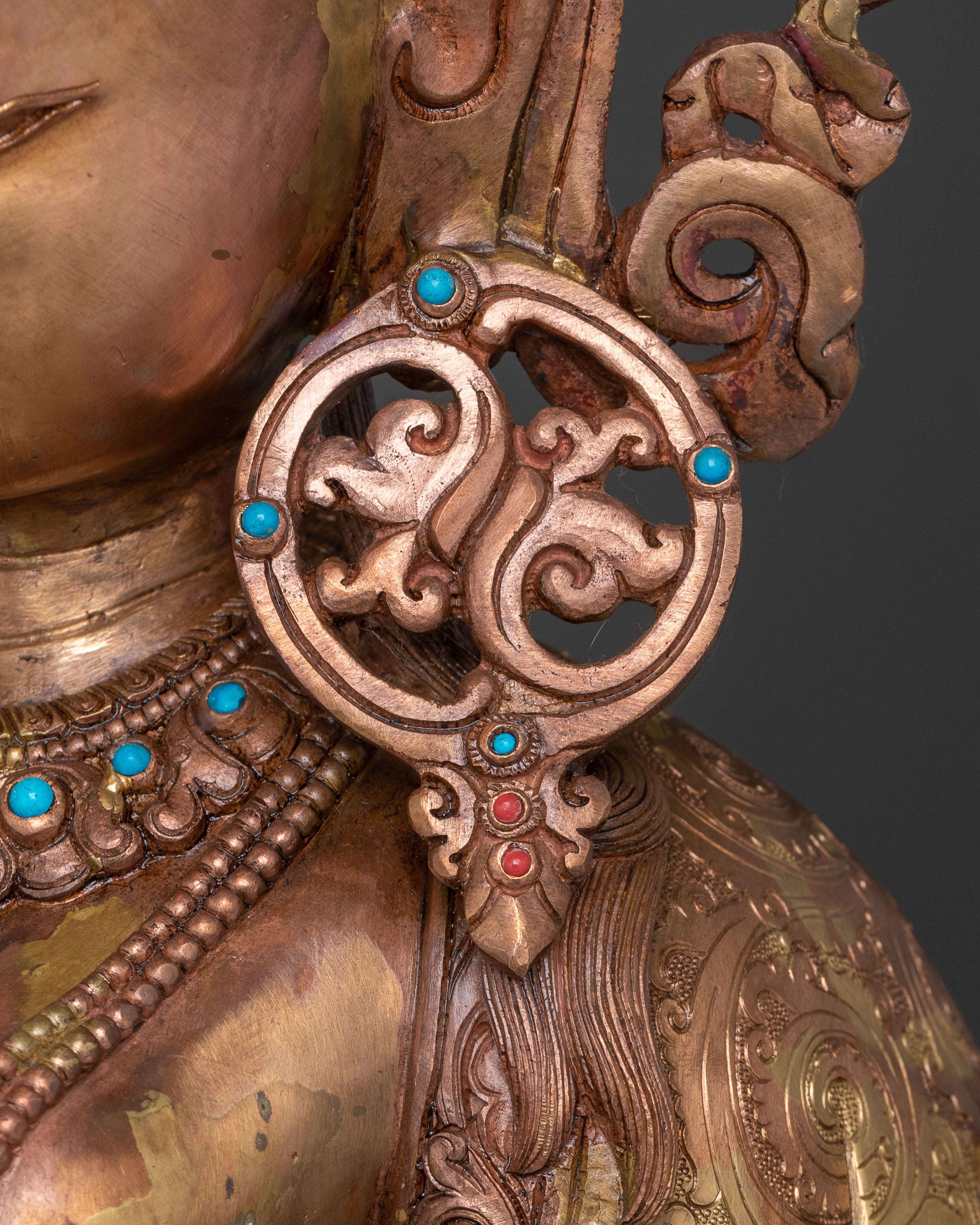 The Prajnaparamita Bodhisattva Statue: Sacred Altar Decor