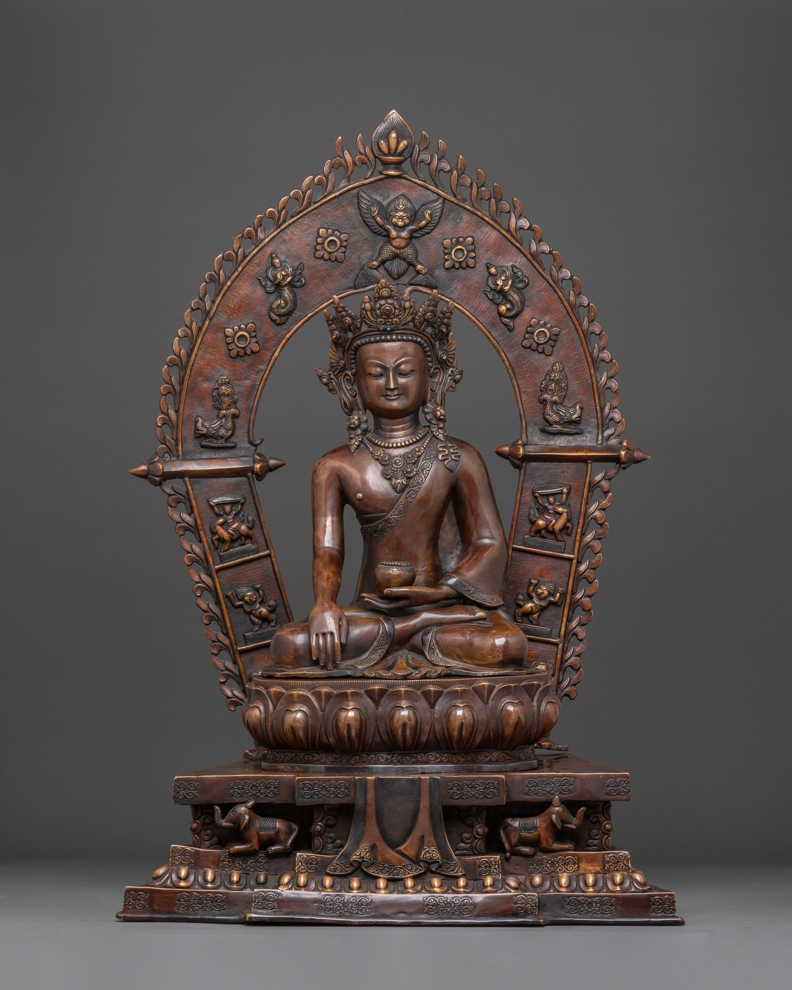 Crown Shakyamuni Buddha Sculpture on Throne