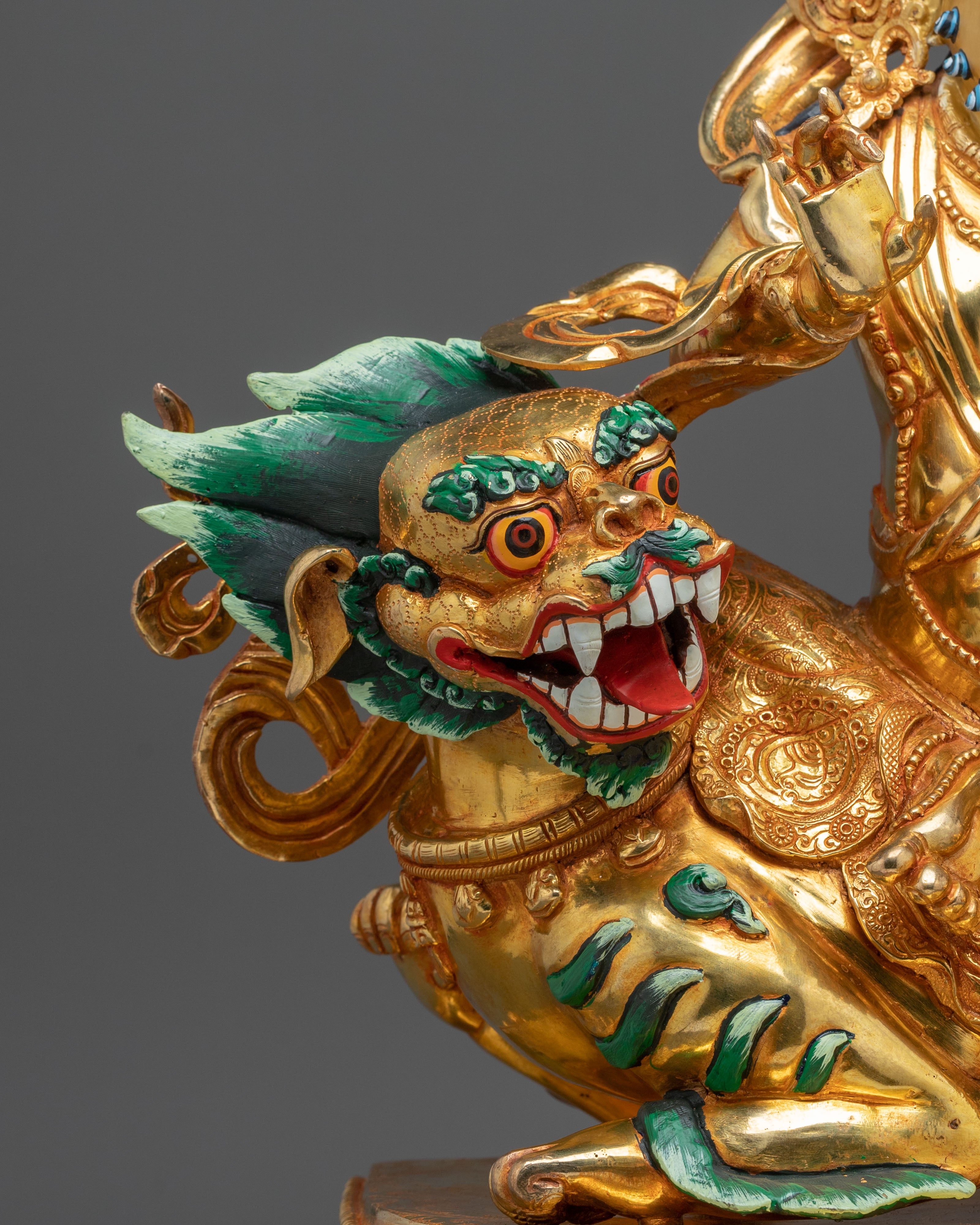 Namtoshe Northern Heavenly King Sculpture | Symbol of Prosperity and Protection