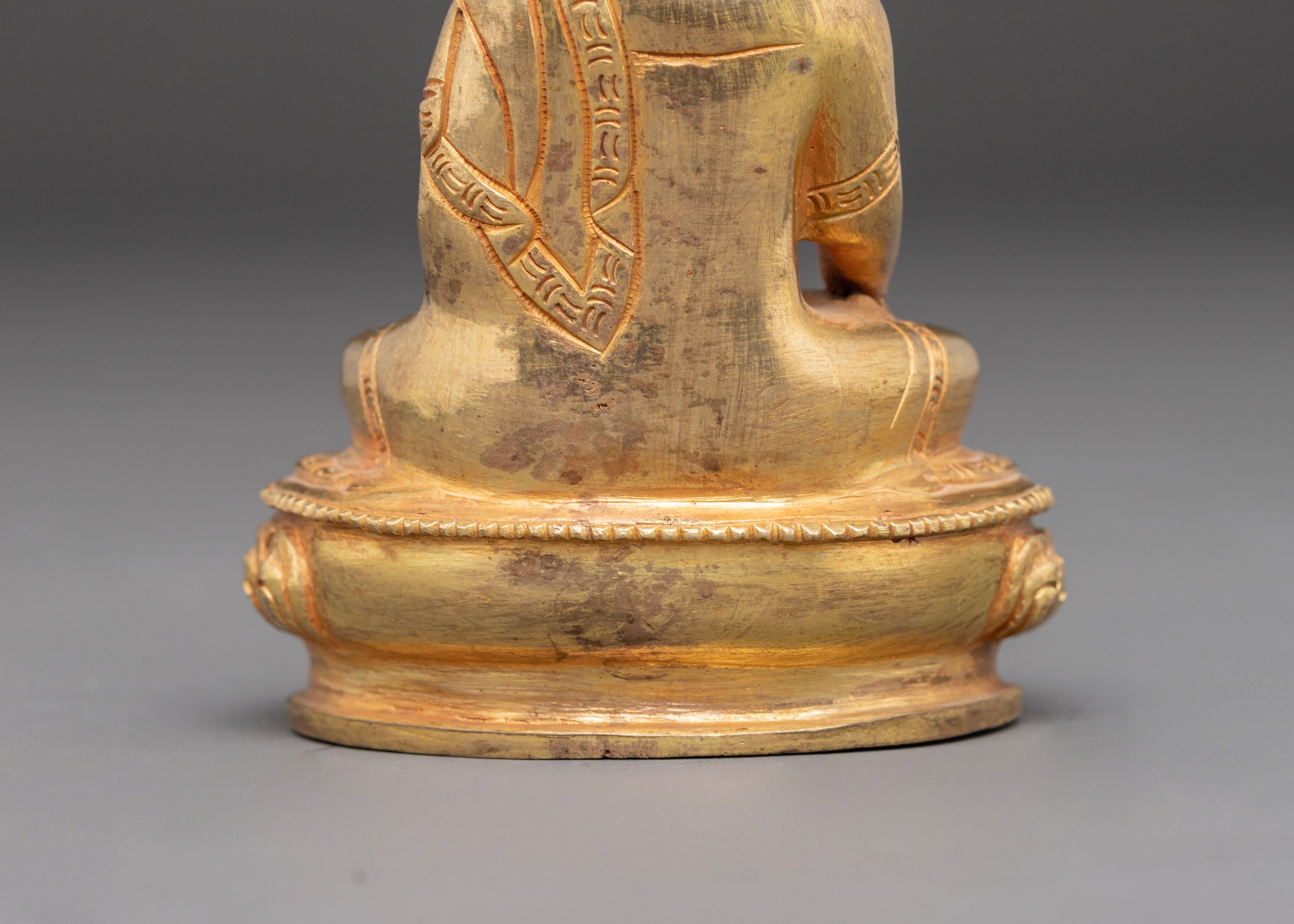 Shakyamuni Buddha Golden Statue | Meditation Decor